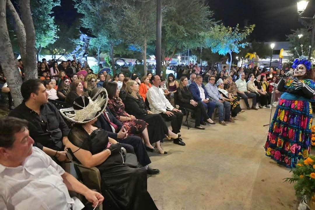 DIF ACUÑA RINDE HOMENAJE AL PROF. RAYMUNDO LOMBRAÑA SALGADO CON UN ALTAR MONUMENTAL