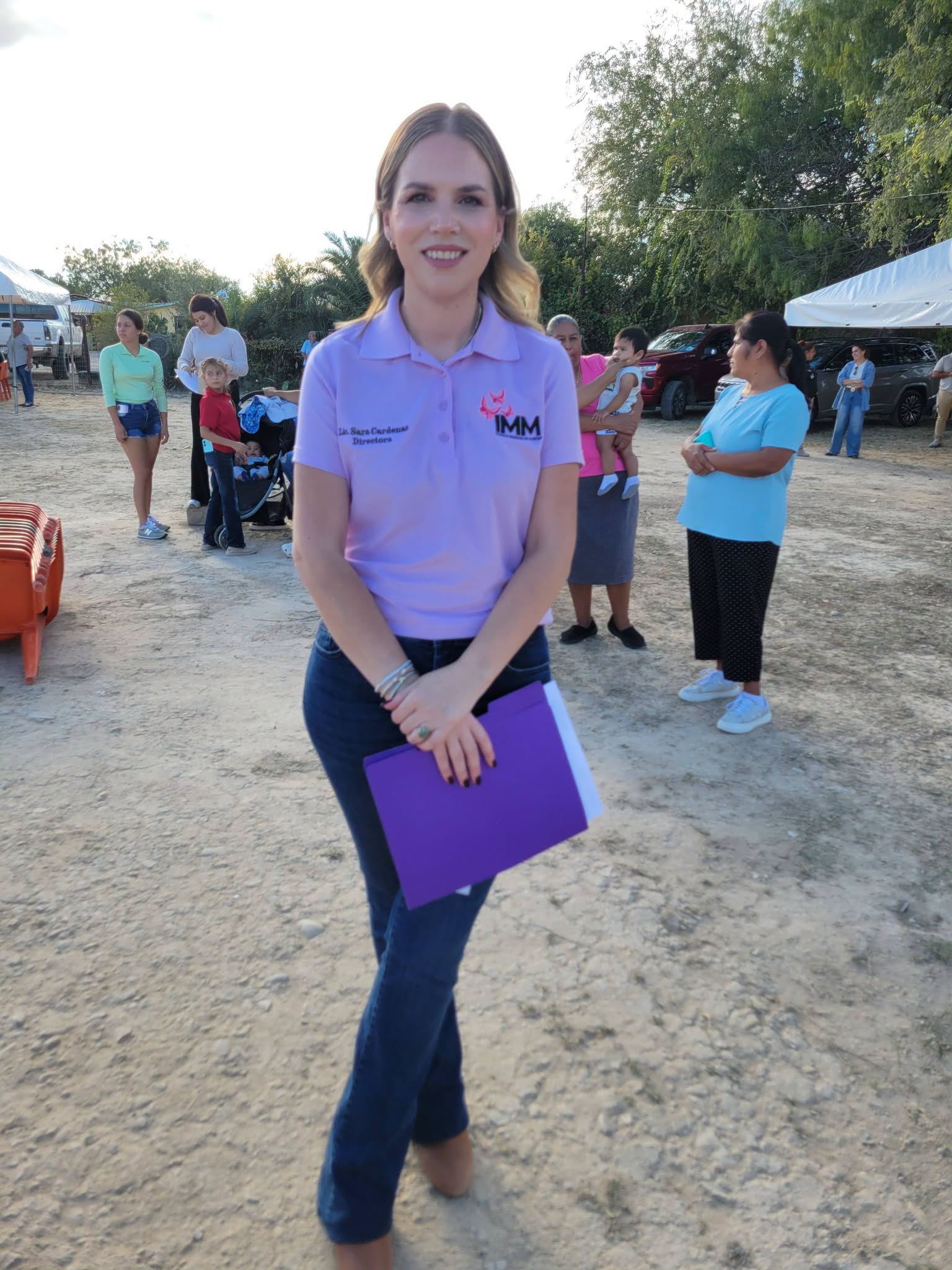 Encabeza el alcalde Emilio De Hoyos Brigada multidisciplinaria Manos a la Obra, mujer rural