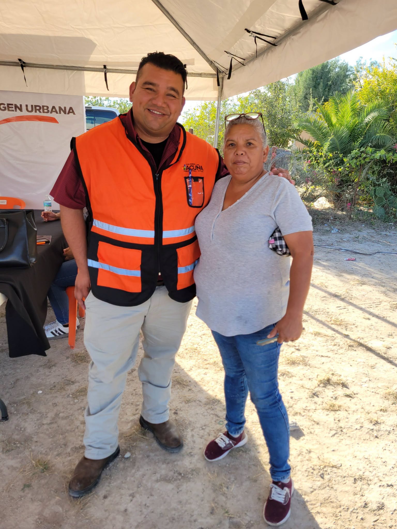 Encabeza el alcalde Emilio De Hoyos Brigada multidisciplinaria Manos a la Obra, mujer rural