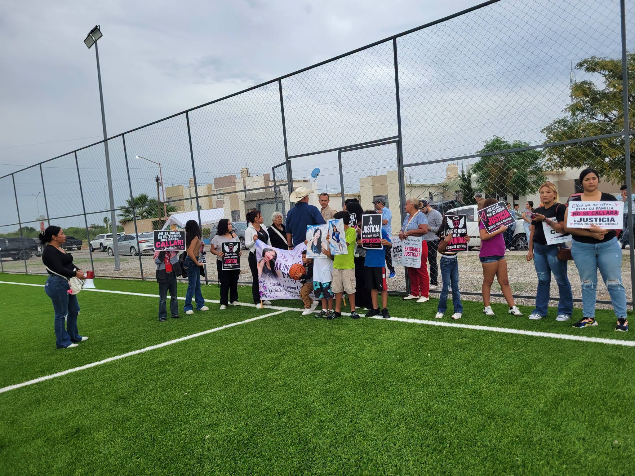 Inaugura el alcalde cancha de fútbol 7 y cancha deportiva