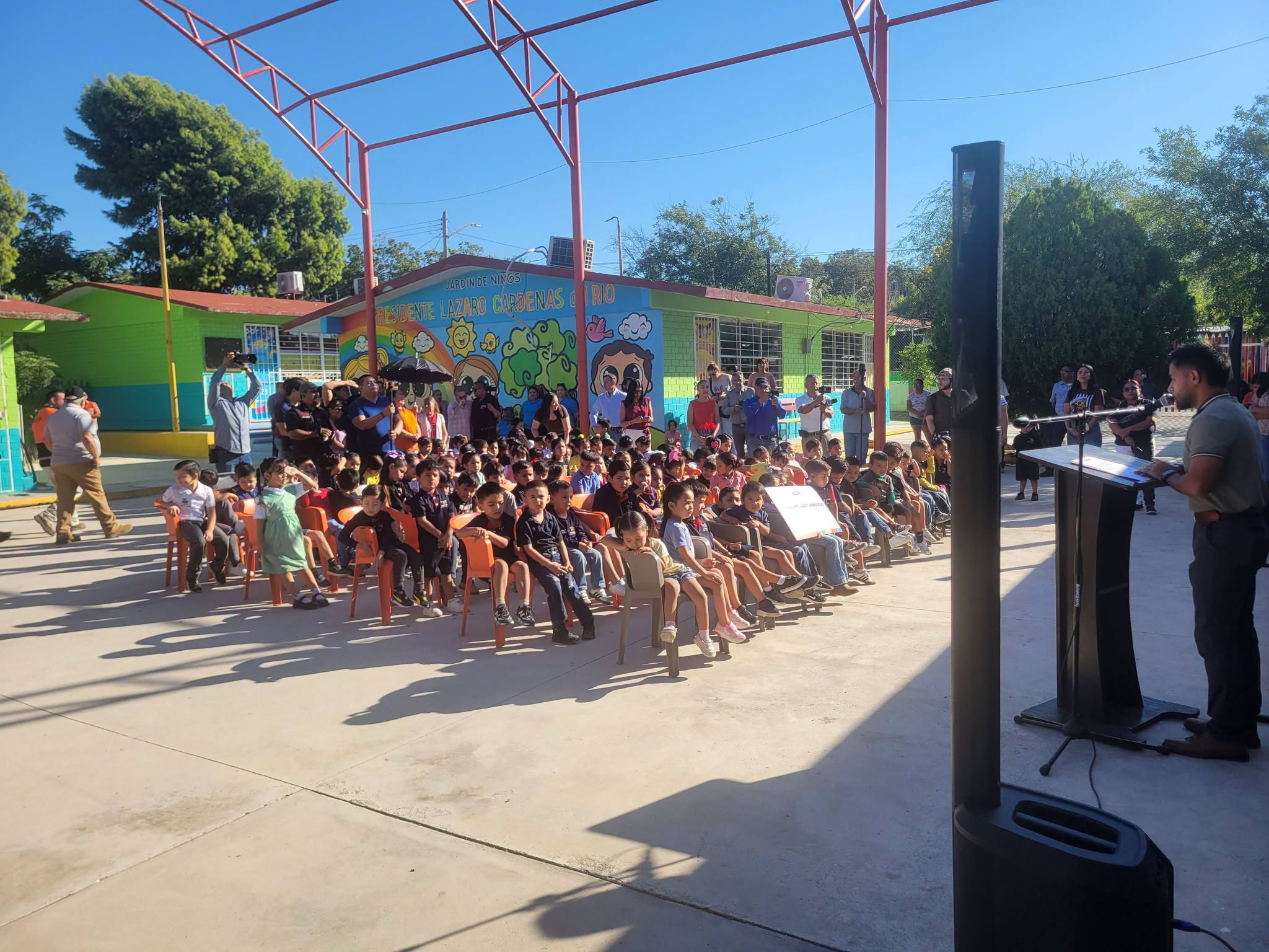 Invierte municipio 13 MDP en 16 escuelas