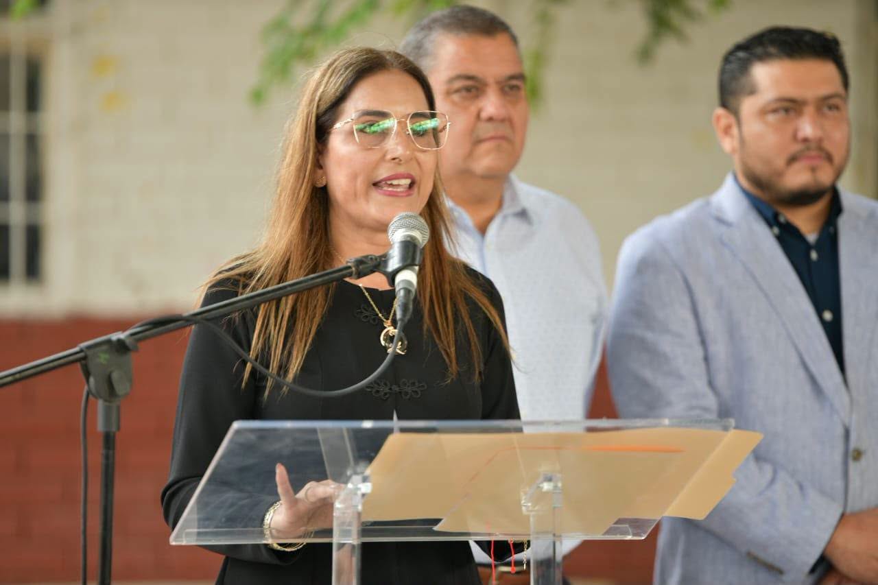 “MANOS A LA OBRA” ENTREGA CANCHA MULTIDEPORTIVA EN PRIMARIA RICARDO FLORES MAGÓN