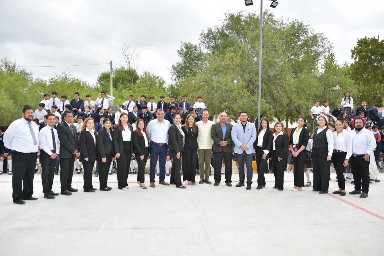 “MANOS A LA OBRA” ENTREGA CANCHA MULTIDEPORTIVA EN PRIMARIA RICARDO FLORES MAGÓN