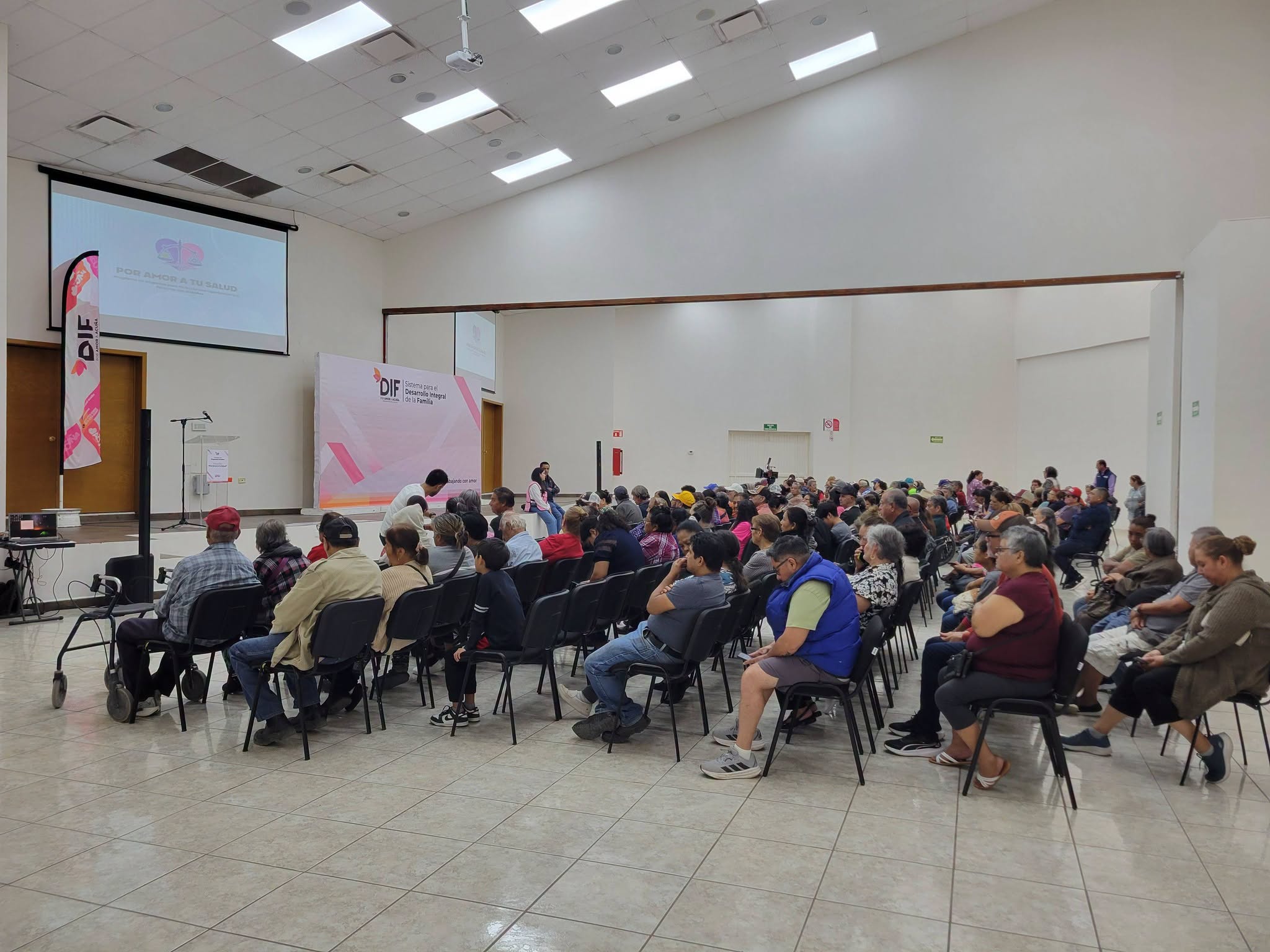 PIDE EL ALCALDE A LAS FAMILIAS PROTEGER A LOS ADULTOS MAYORES