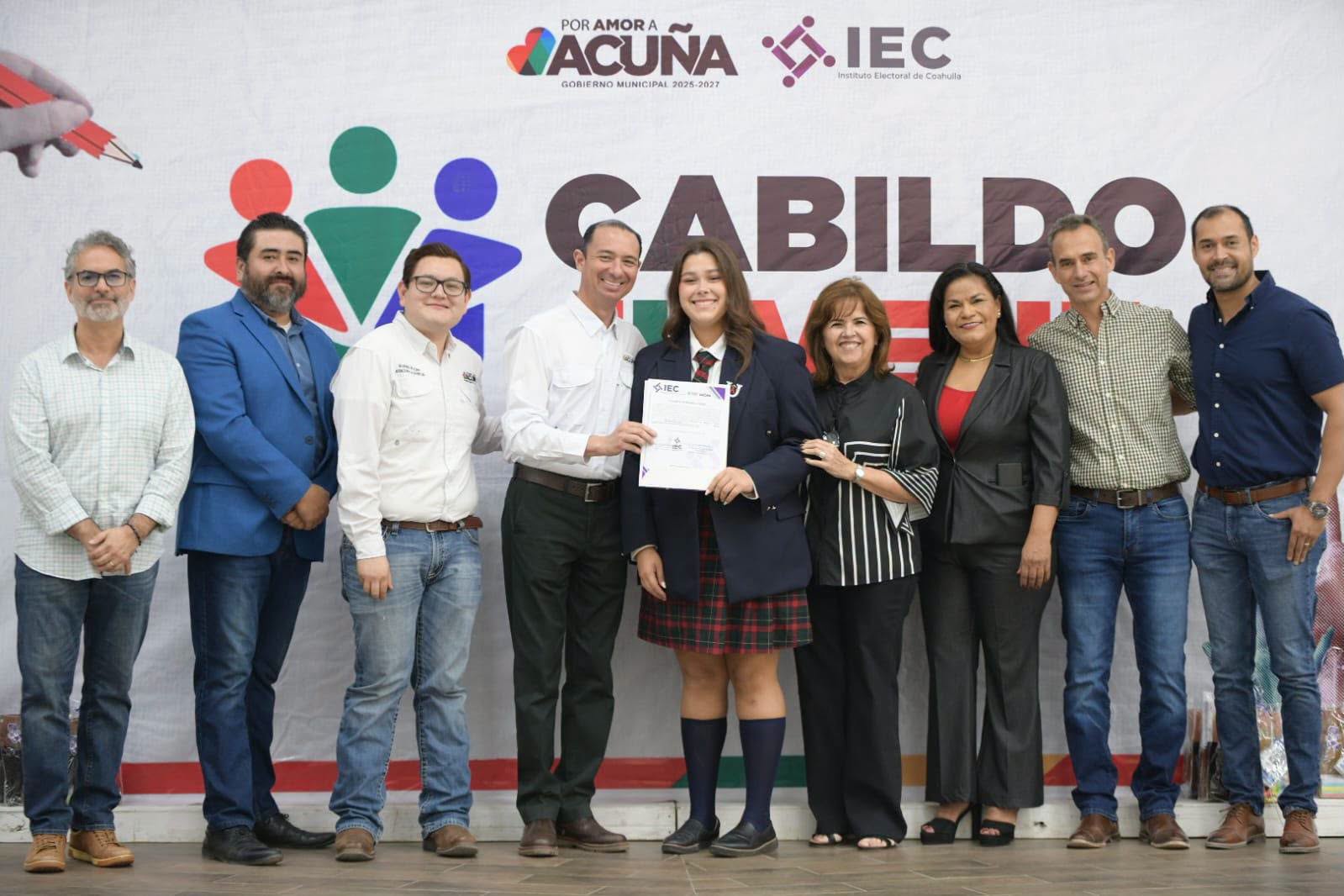 PROMUEVE ACUÑA EL LIDERAZGO Y LA PARTICIPACIÓN DEMOCRÁTICA DE LAS JUVENTUDES
