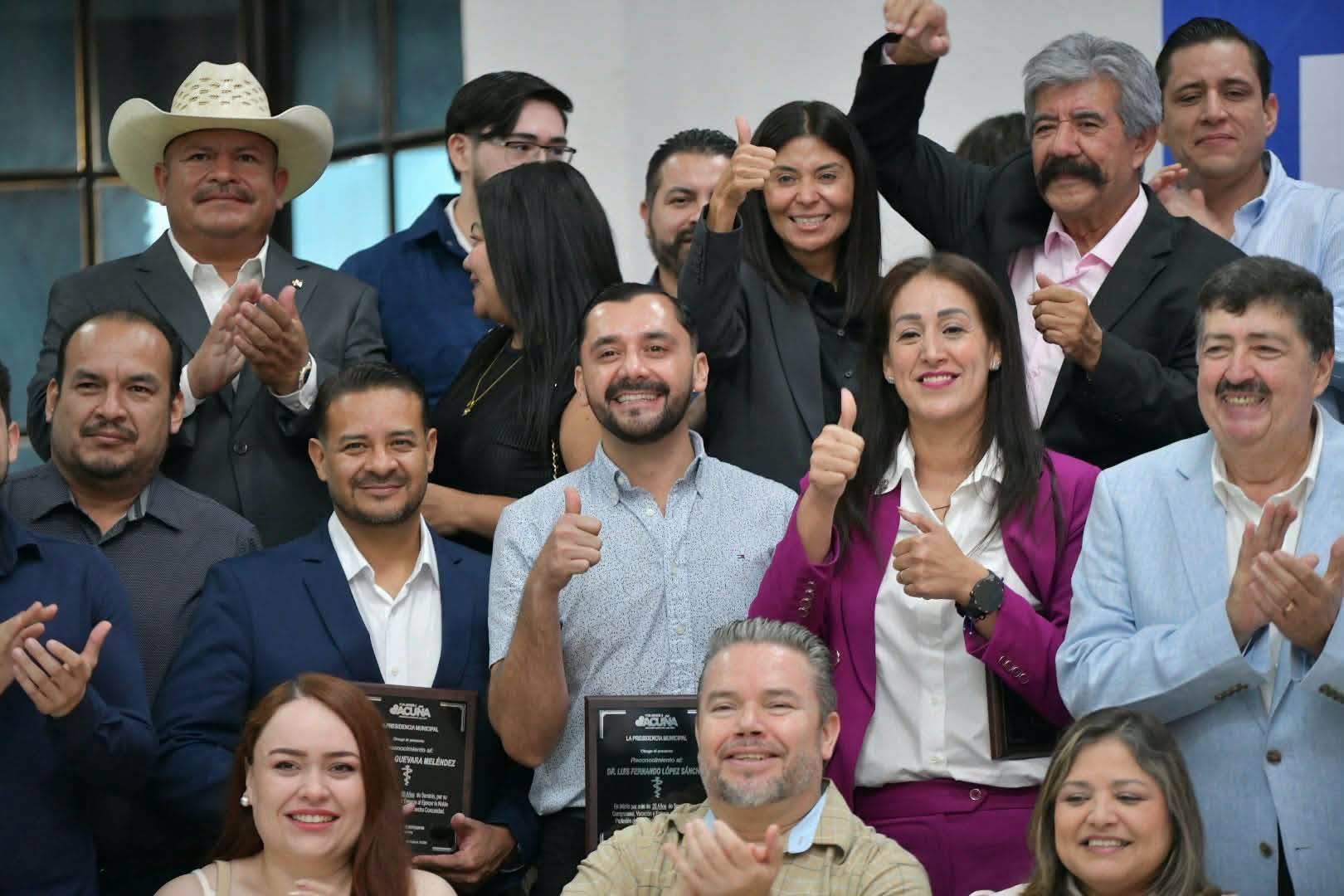 RECONOCEN TRAYECTORIA, ENTREGA Y COMPROMISO DE LOS PROFESIONALES DE LA SALUD DE ACUÑA