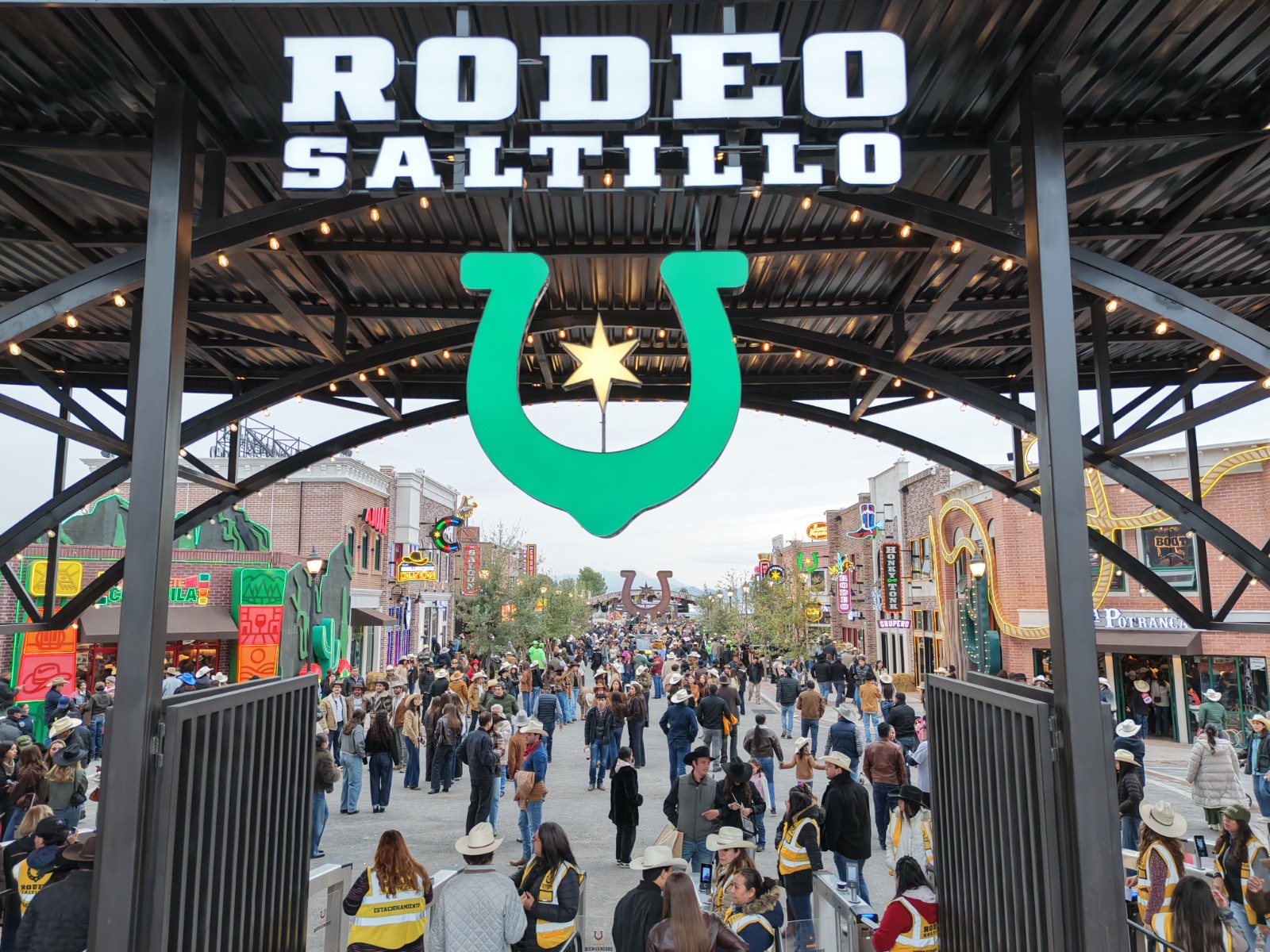 ¡TODO UN ÉXITO EL RODEO SALTILLO 2026!