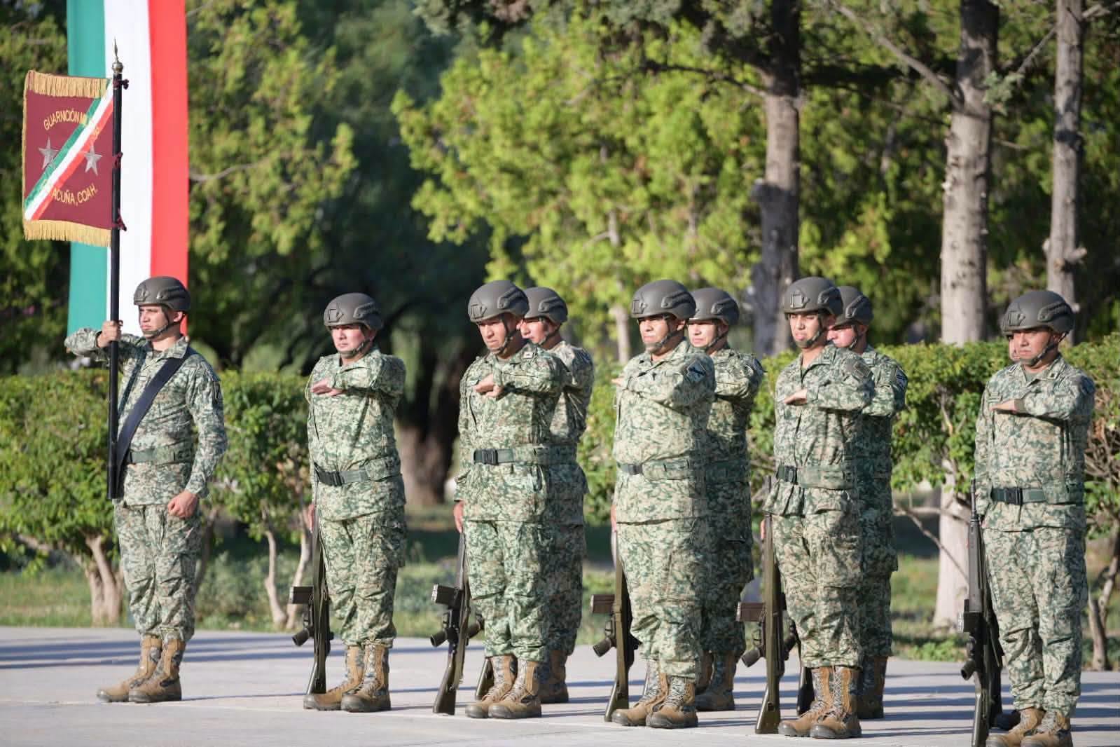 TOMA DE POSESIÓN Y PROTESTA DE BANDERA DEL COMANDANTE DE LA GUARNICIÓN MILITAR