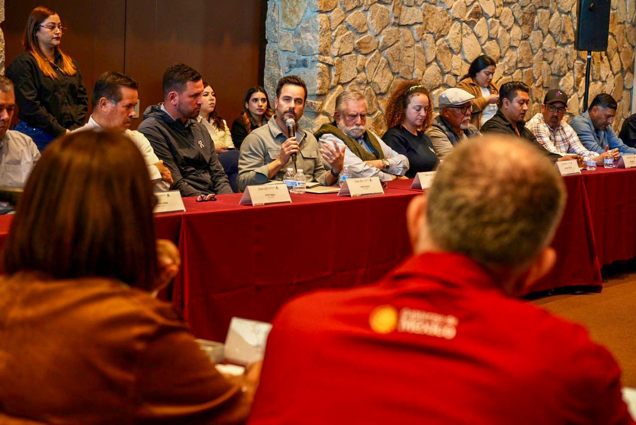 AGRICULTURA y Gobierno de Baja California sostienen diálogo con productores vitivinícolas y hortofrutícolas