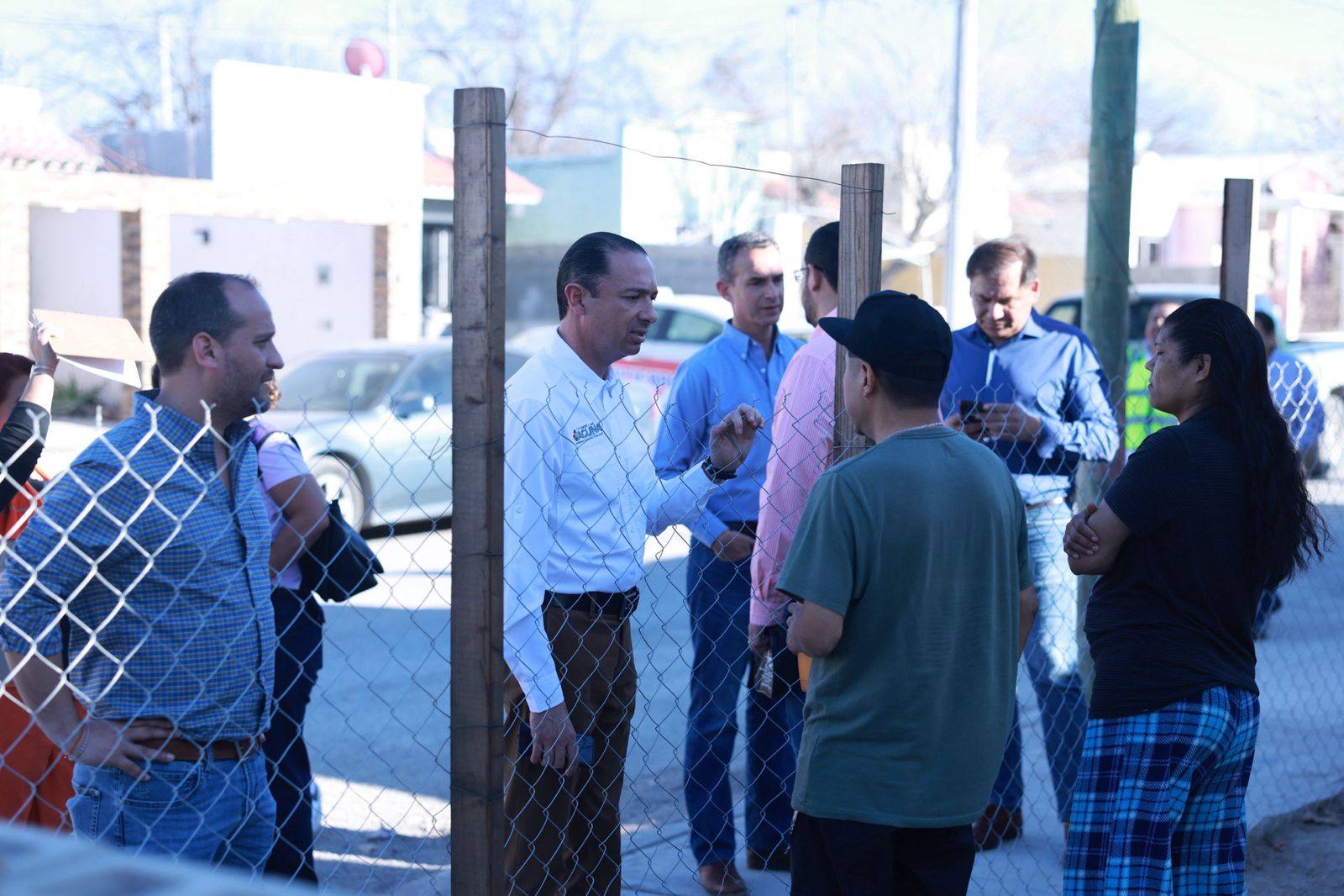 BENEFICIA GOBIERNO MUNICIPAL A FAMILIAS DEL FRACCIONAMIENTO EL PARAÍSO CON BRIGADA “POR AMOR A NUESTRA GENTE”