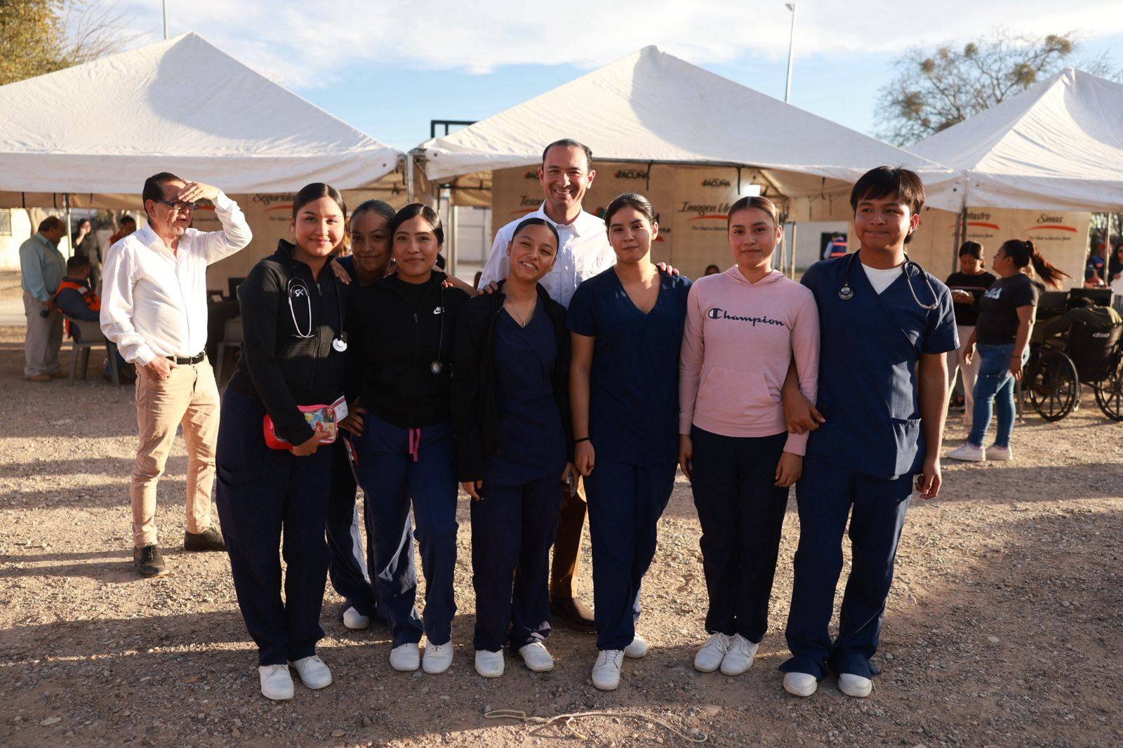 BENEFICIA GOBIERNO MUNICIPAL A FAMILIAS DEL FRACCIONAMIENTO EL PARAÍSO CON BRIGADA “POR AMOR A NUESTRA GENTE”