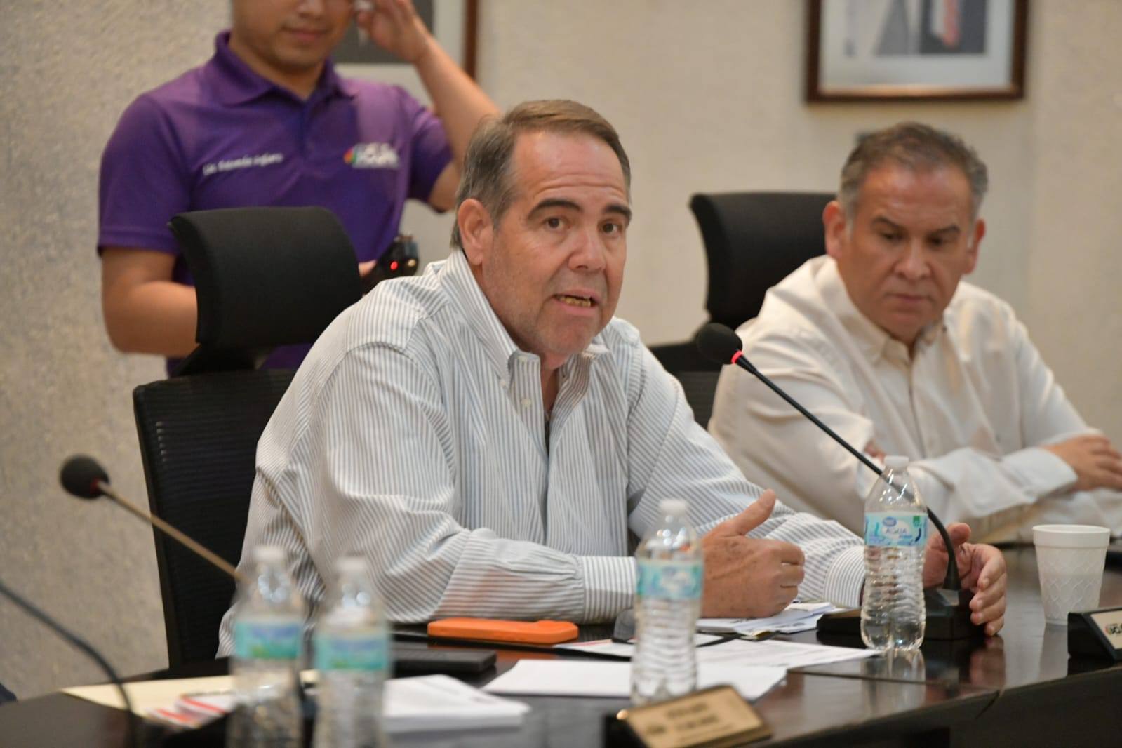 CABILDO DE ACUÑA APRUEBA POR UNANIMIDAD INCENTIVOS PARA MÉDICOS ESPECIALISTAS