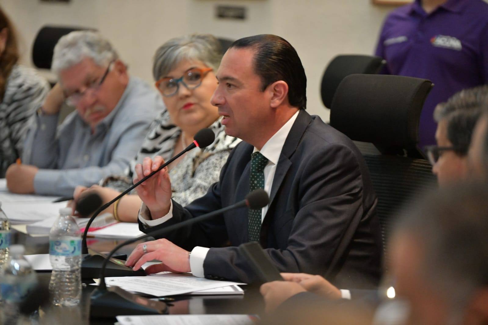 CABILDO DE ACUÑA APRUEBA POR UNANIMIDAD INCENTIVOS PARA MÉDICOS ESPECIALISTAS