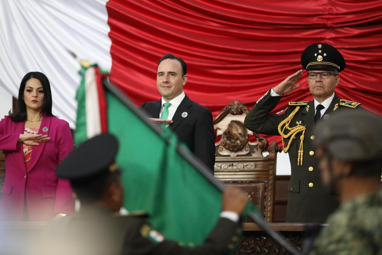COAHUILA, TIERRA DE INSTITUCIONES FUERTES Y ECHADAS PA'DELANTE: MANOLO