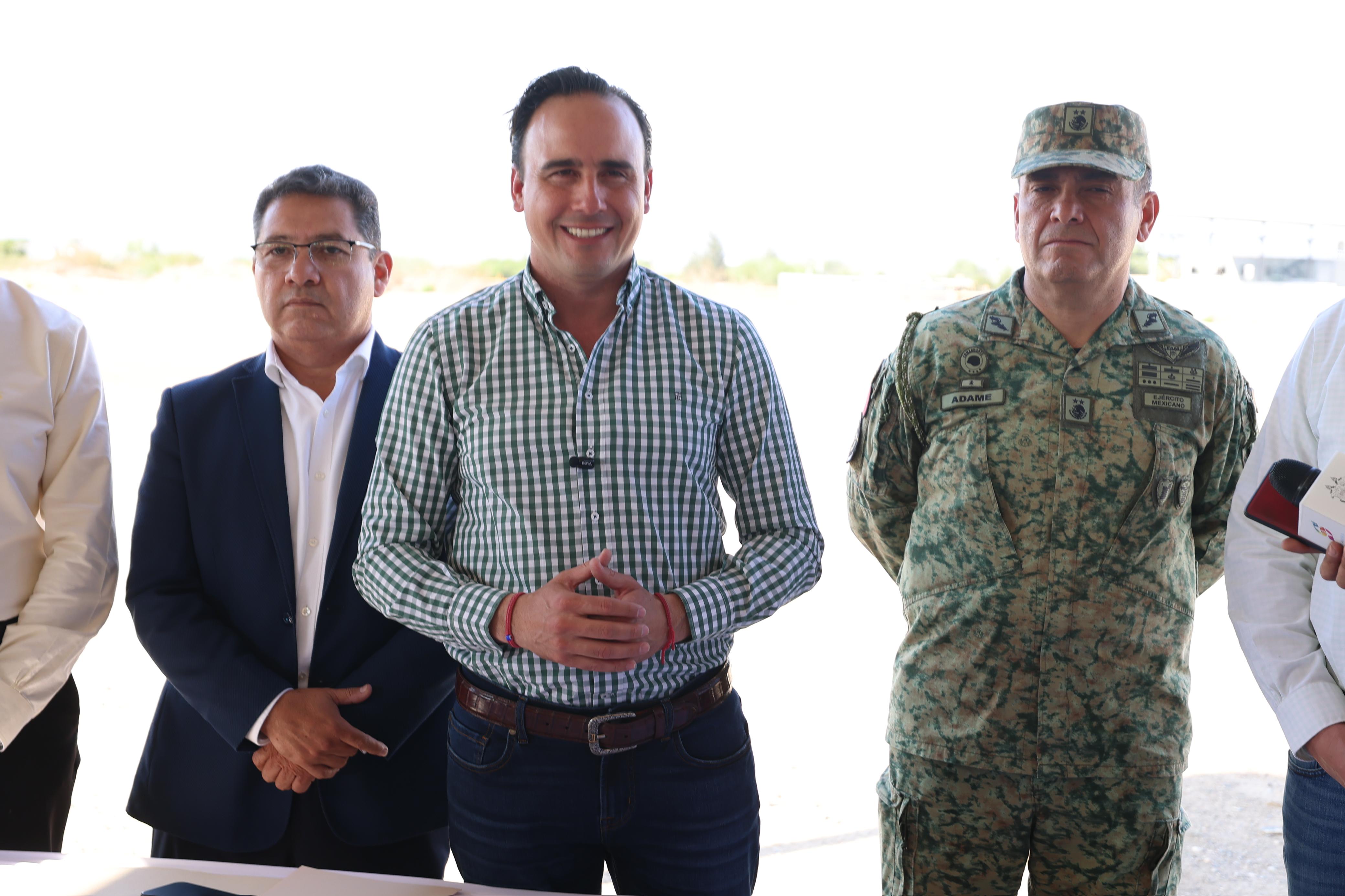 DONA ESTADO TERRENO AL IMSS PARA NUEVO HOSPITAL