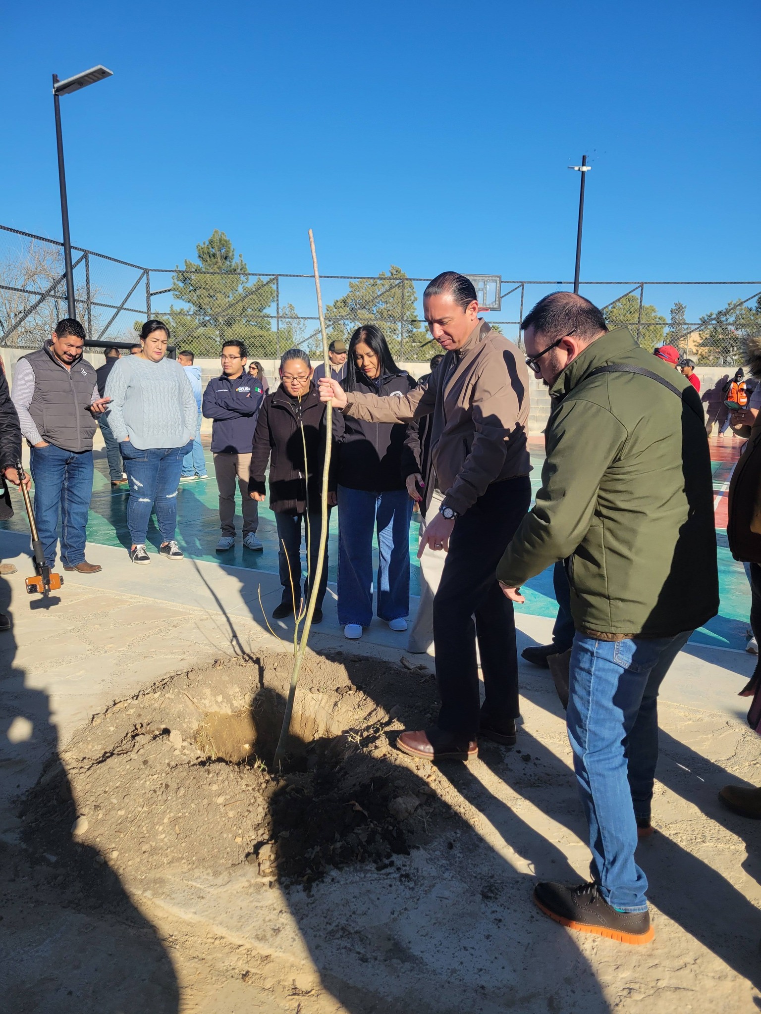 El presidente municipal Emilio De Hoyos entrega plaza remodelada en la Morelos