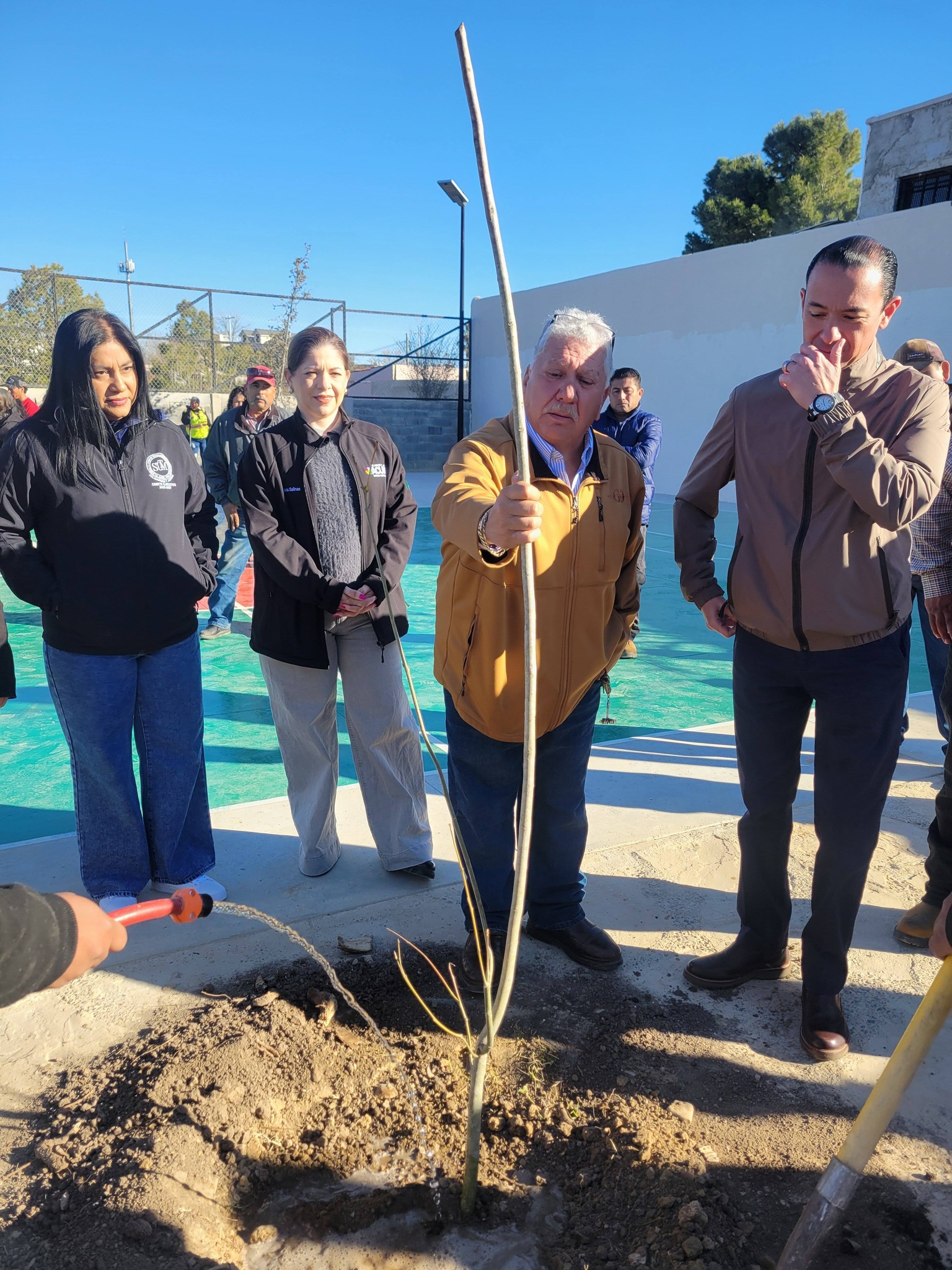 El presidente municipal Emilio De Hoyos entrega plaza remodelada en la Morelos