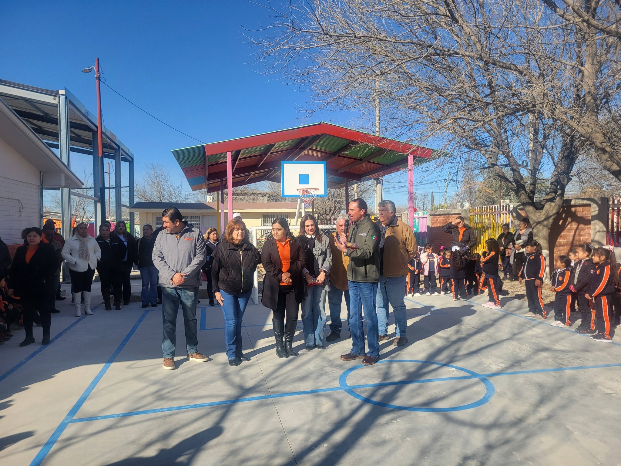 Entrega Presidencia Municipal de Acuña obras en jardín de niños