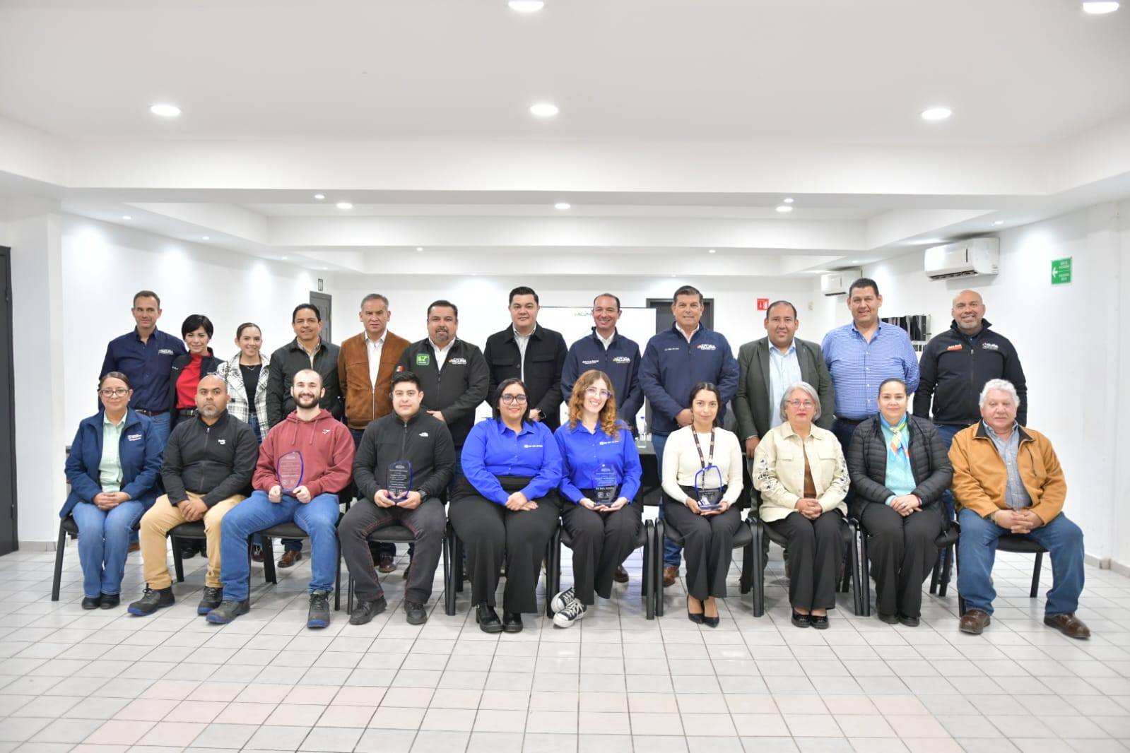 ESCUELA VERDE FORTALECE LA ALIANZA ENTRE EMPRESAS, ESCUELAS Y MUNICIPIO PARA IMPULSAR LA CULTURA AMBIENTAL EN ACUÑA