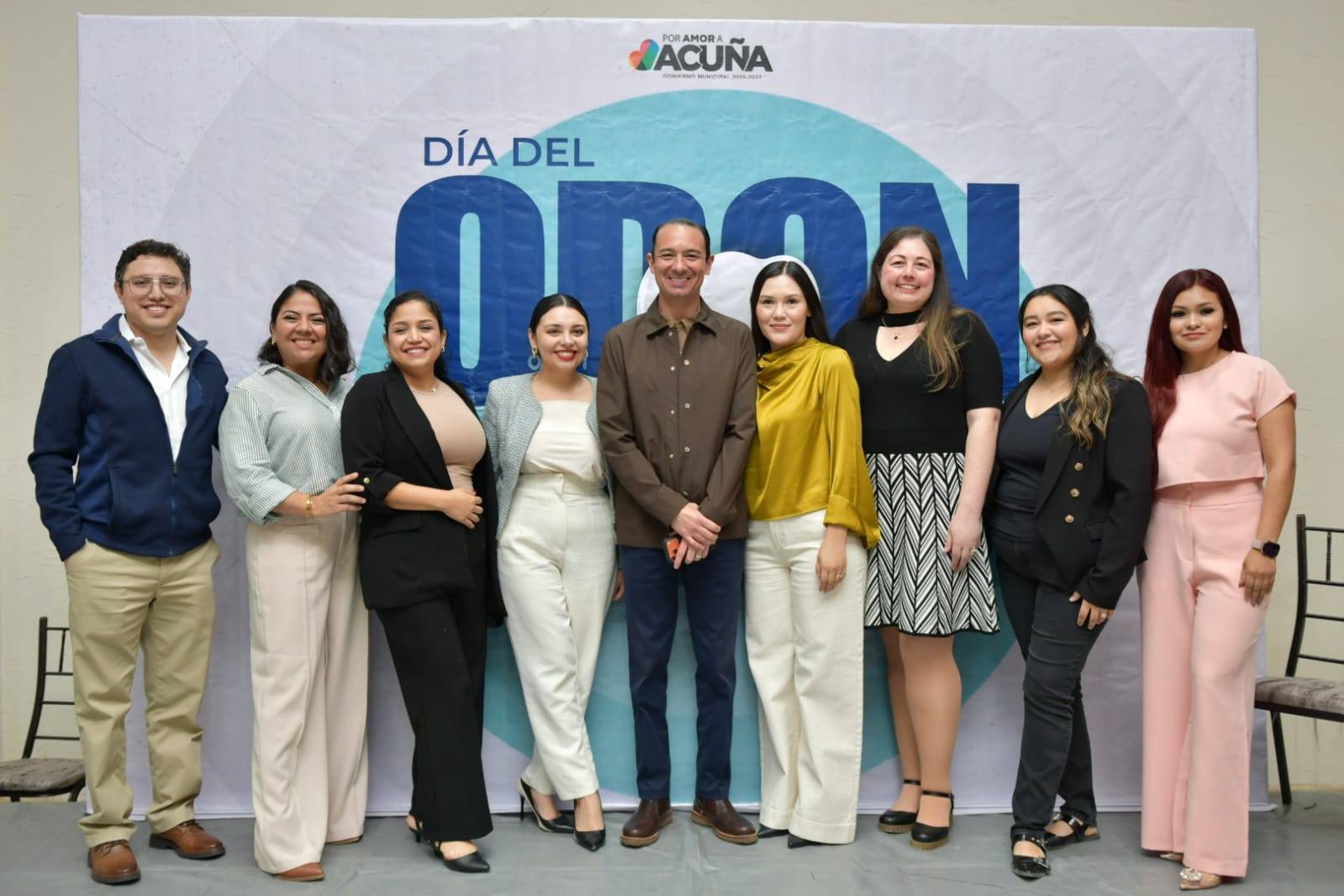 GOBIERNO MUNICIPAL RECONOCE LA TRAYECTORIA DE ODONTÓLOGOS DE ACUÑA