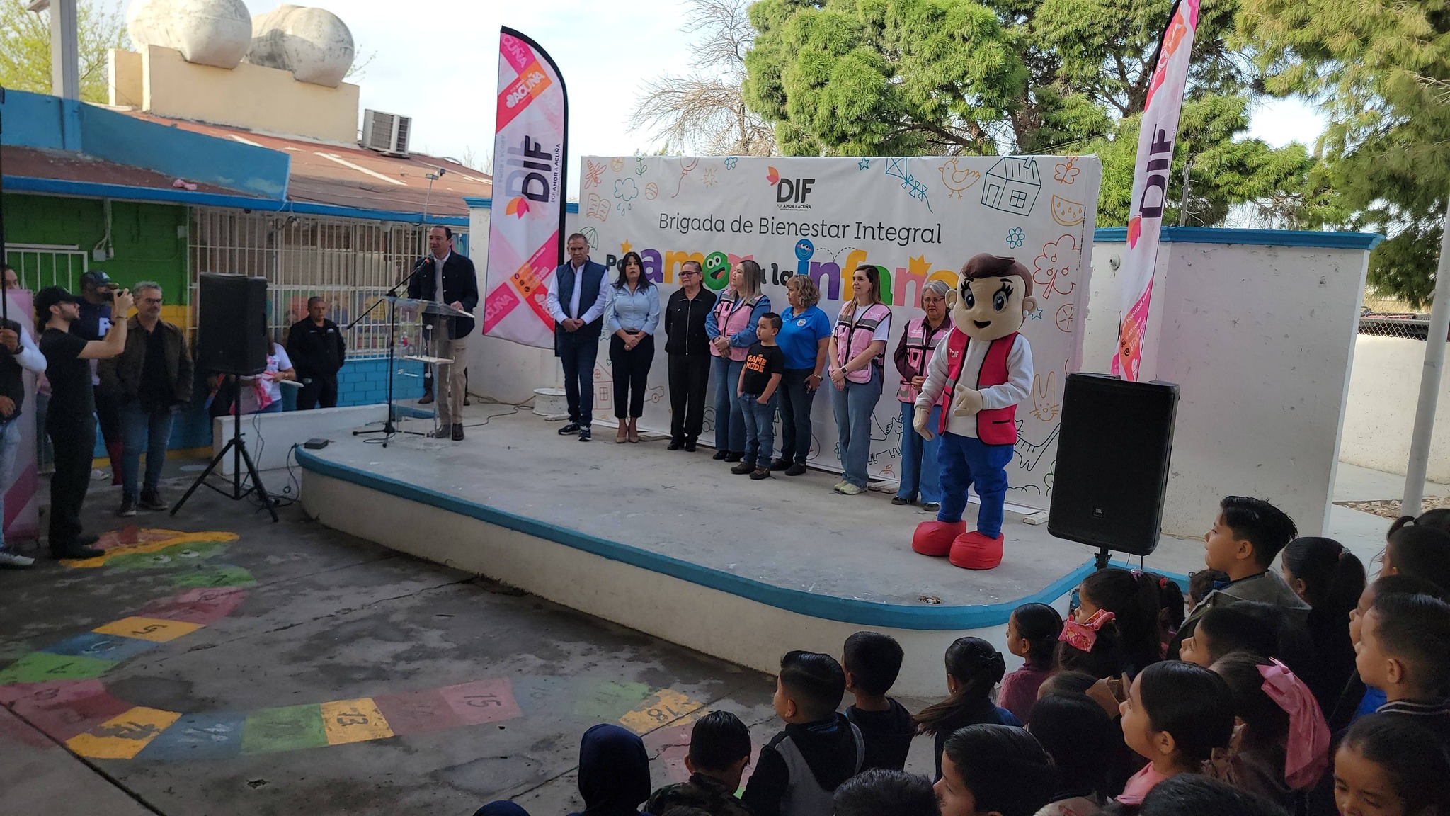 Inician Brigada de Bienestar Integral en Infonavit