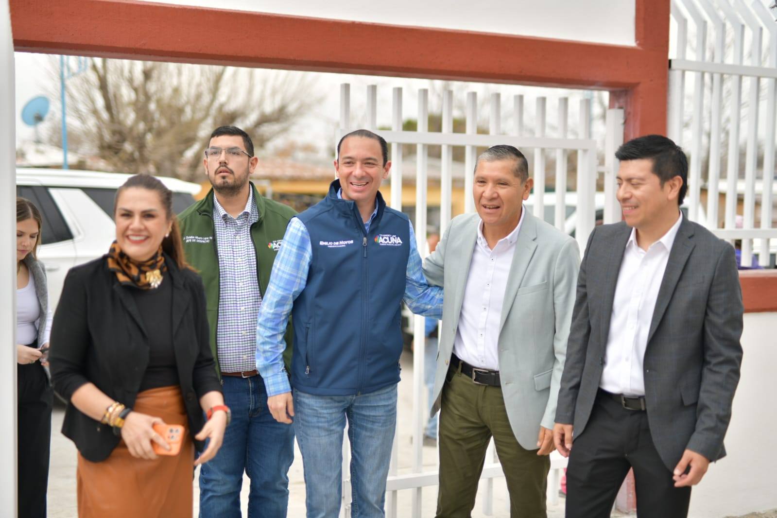 MÁS SEGURIDAD PARA FUTUROS MAESTROS: GOBIERNO MUNICIPAL ENTREGA OBRA PERIMETRAL EN LA NORMAL EXPERIMENTAL DE ACUÑA
