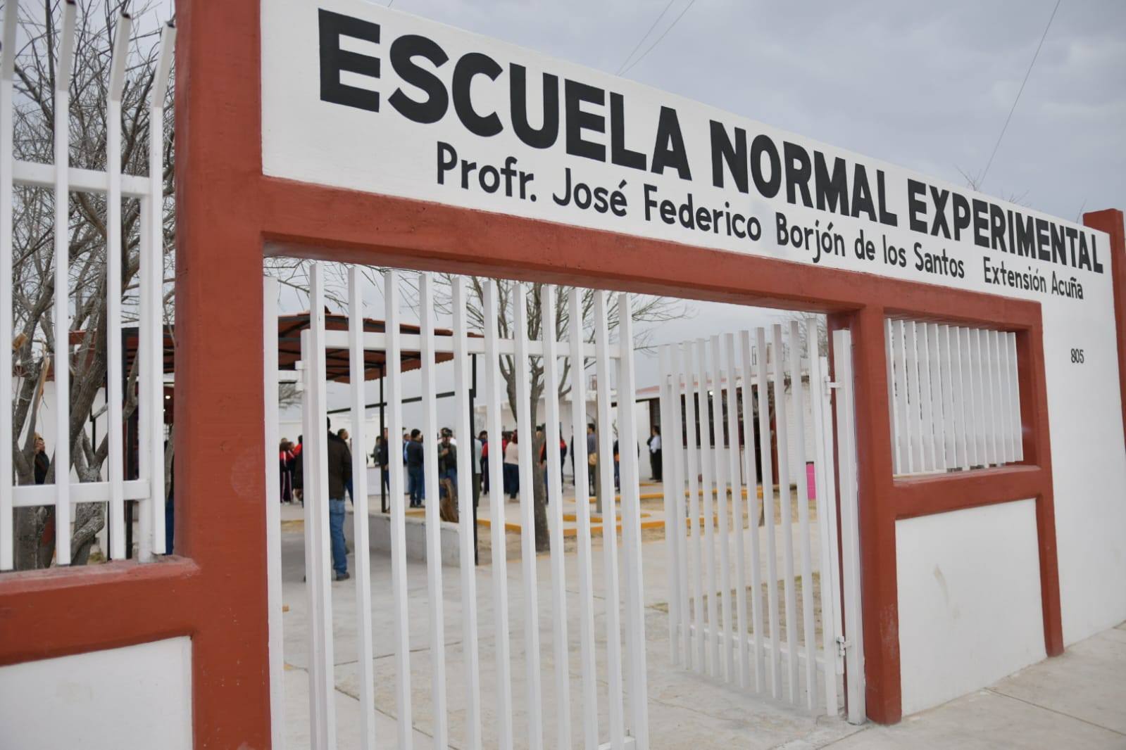 MÁS SEGURIDAD PARA FUTUROS MAESTROS: GOBIERNO MUNICIPAL ENTREGA OBRA PERIMETRAL EN LA NORMAL EXPERIMENTAL DE ACUÑA