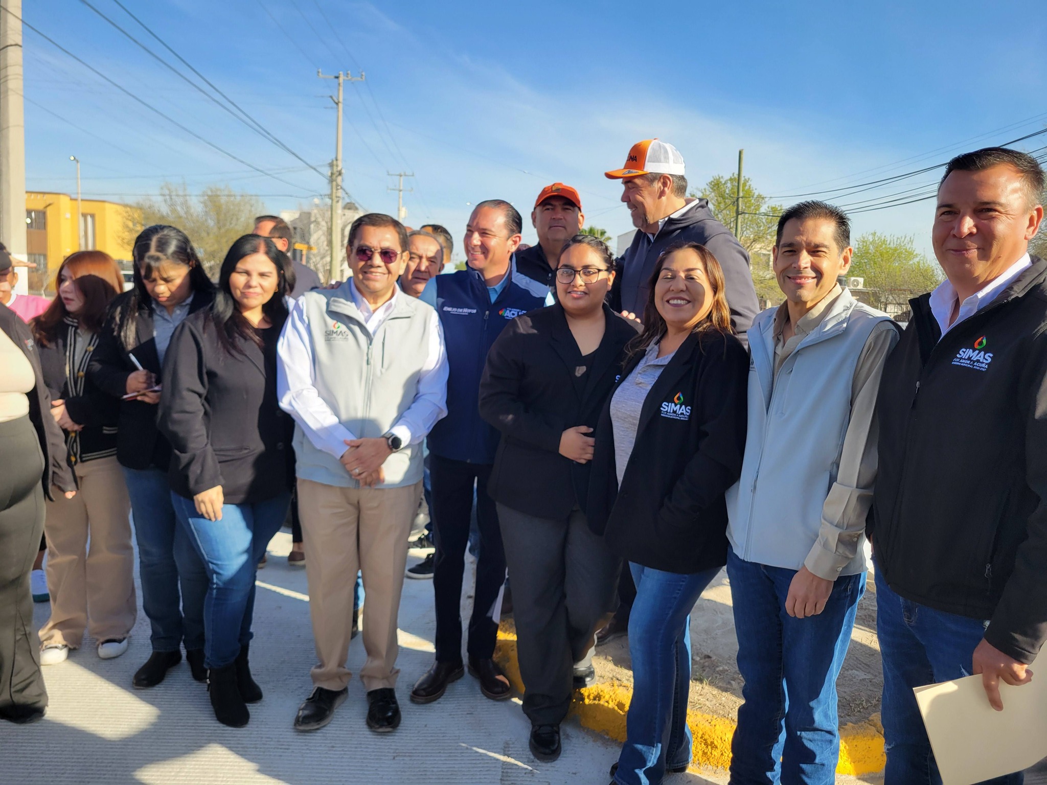 Pavimenta SIMAS calles en Las Aves