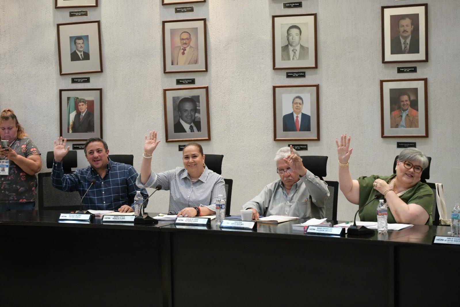 POR UNANIMIDAD CABILDO APRUEBA PROGRAMAS SOCIALES Y APOYO A CUATRO ASOCIACIONES CIVILES DE ACUÑA