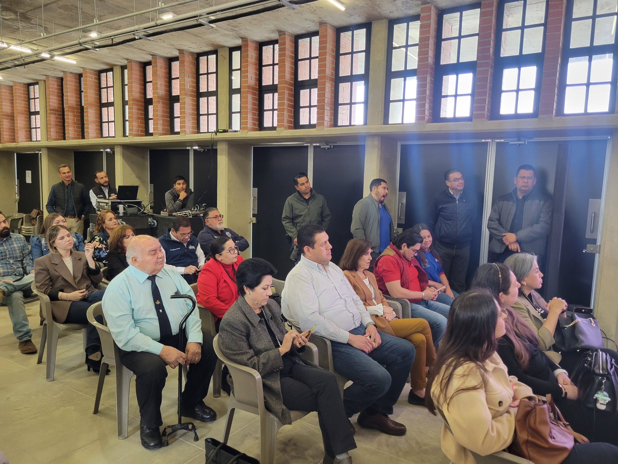 Presidencia Municipal de Acuña presenta la página web https://acunahealthcare.com/