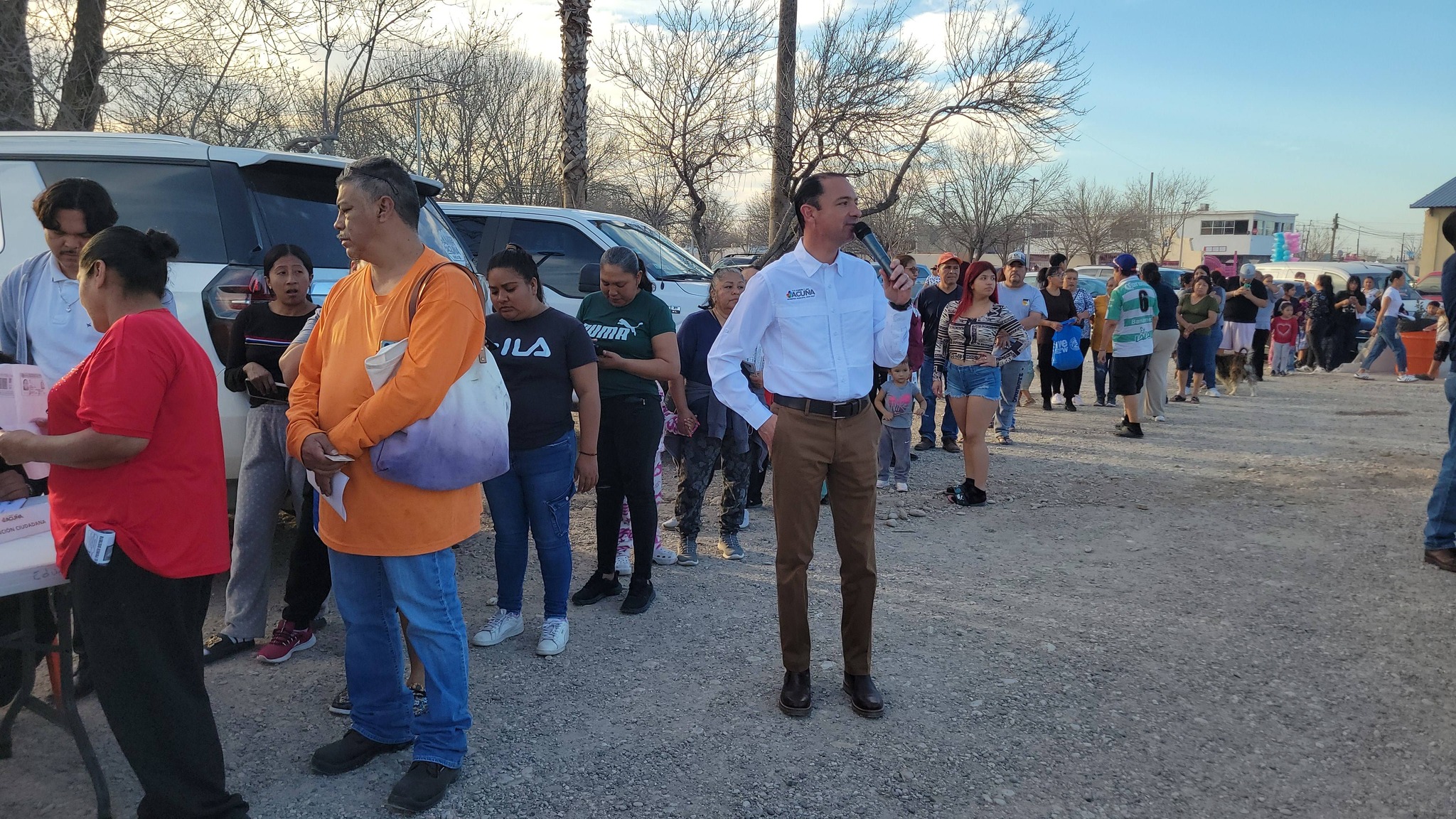 Realiza Presidencia Municipal de Acuña brigada en El Paraíso