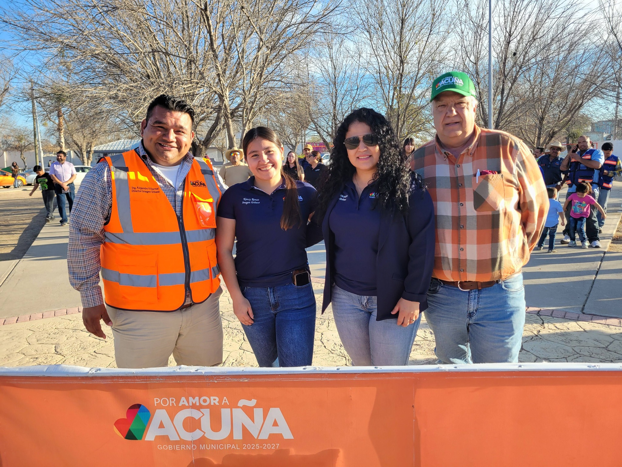 Remodelan plaza en el Gaby Brimmer