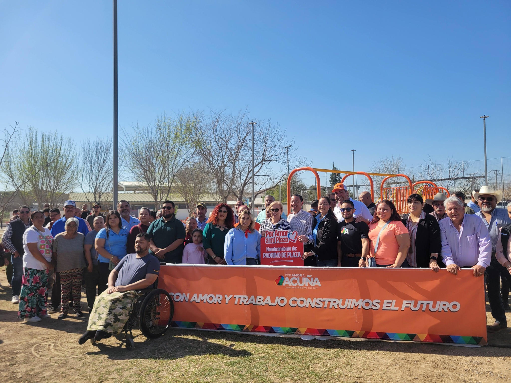 Renuevan plaza en Fraccionamiento Valle Verde