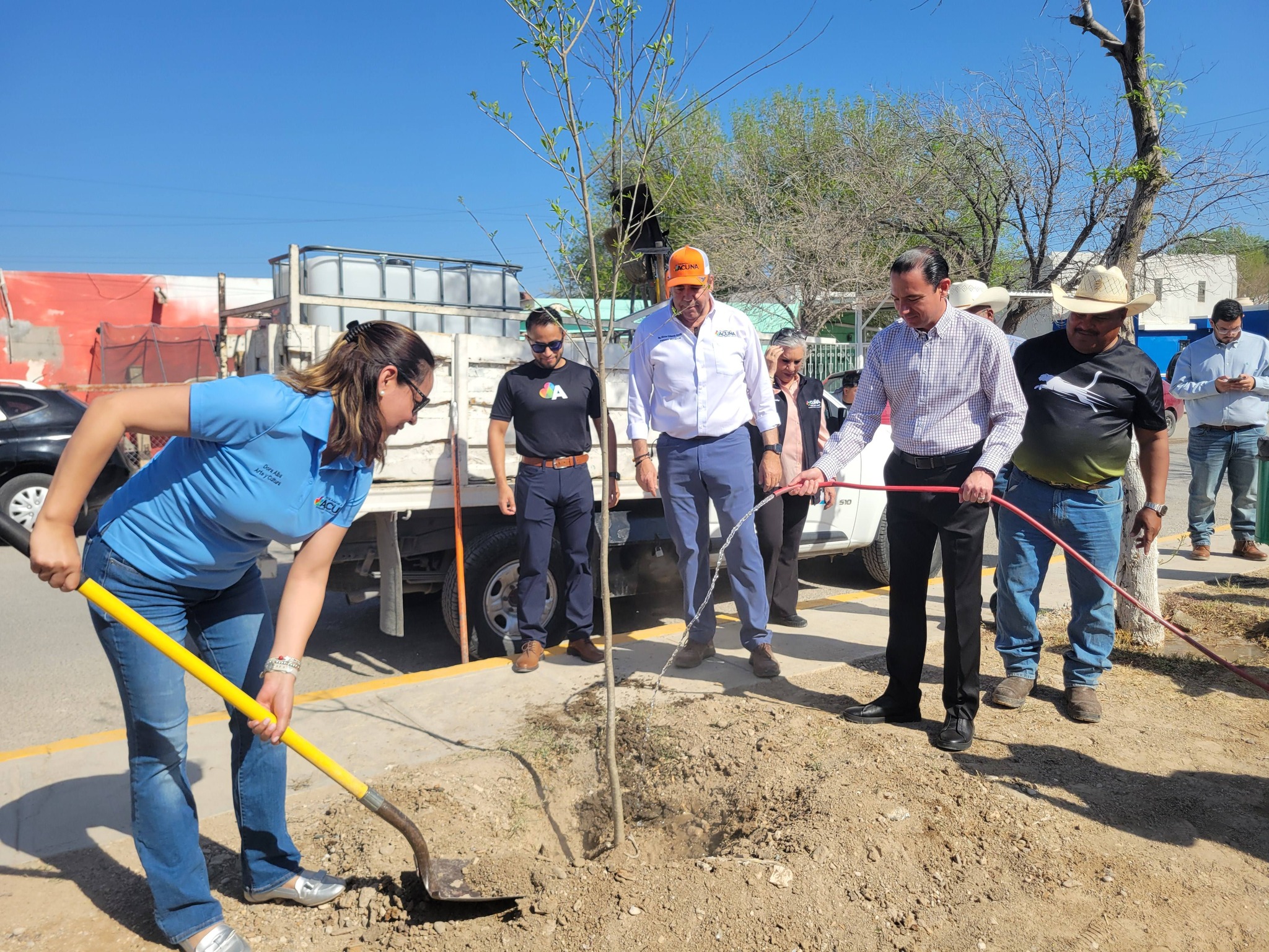 Renuevan plaza en Fraccionamiento Valle Verde