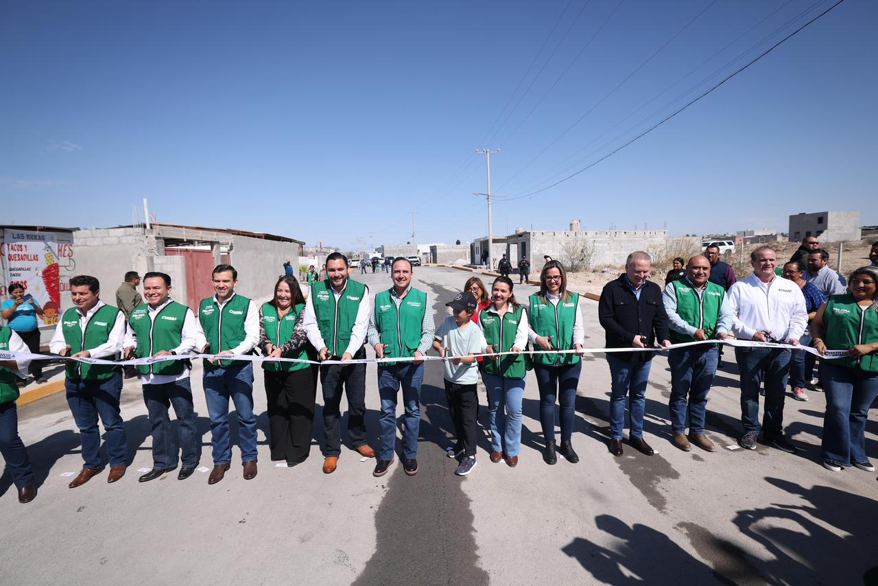 SE ENTREGAN ‘OBRAS SOCIALES A PASOS DE GIGANTE’ EN TODAS LAS REGIONES POR 1500 MDP