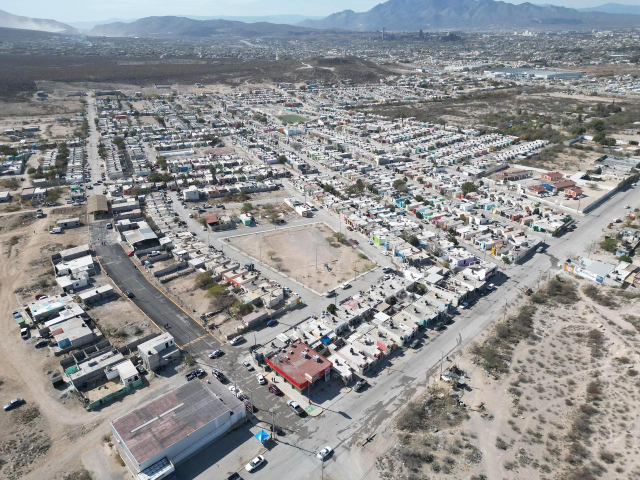 SE ENTREGAN ‘OBRAS SOCIALES A PASOS DE GIGANTE’ EN TODAS LAS REGIONES POR 1500 MDP