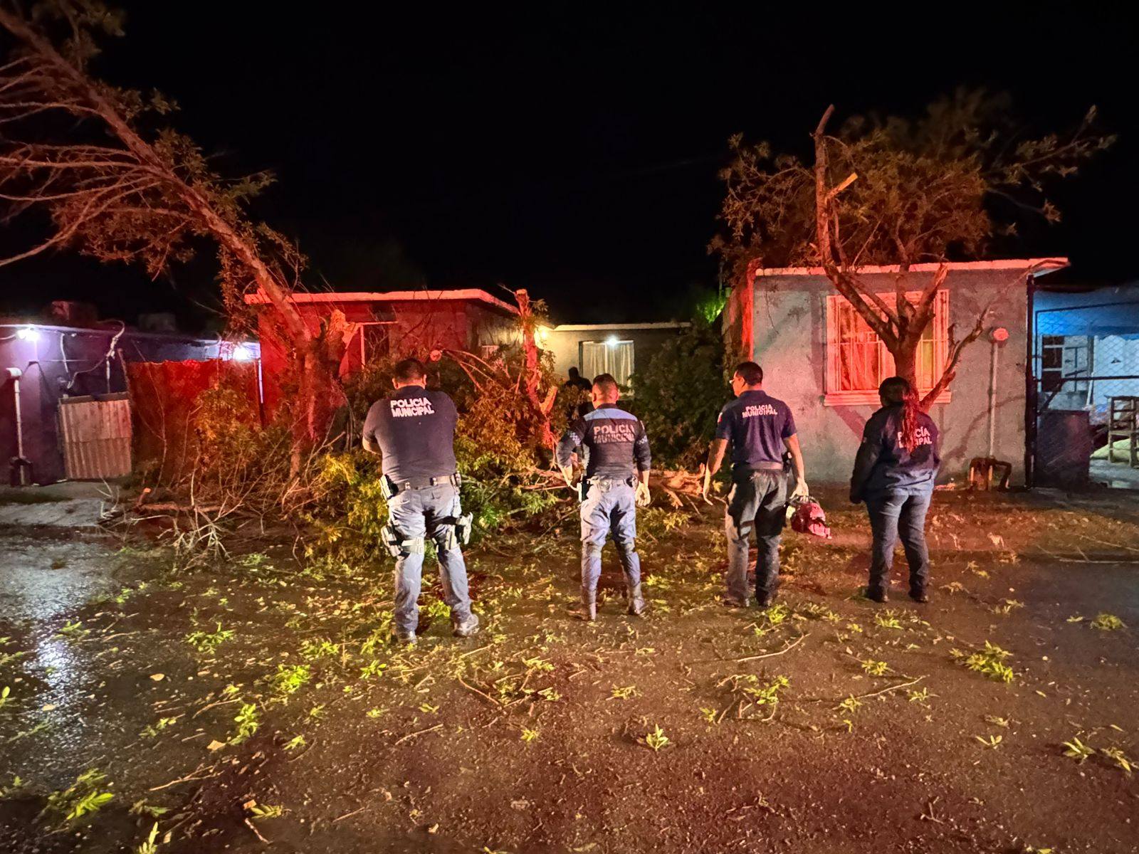 ATIENDEN AUTORIDADES DE ACUÑA AFECTACIONES POR LLUVIAS, VIENTO Y GRANIZO