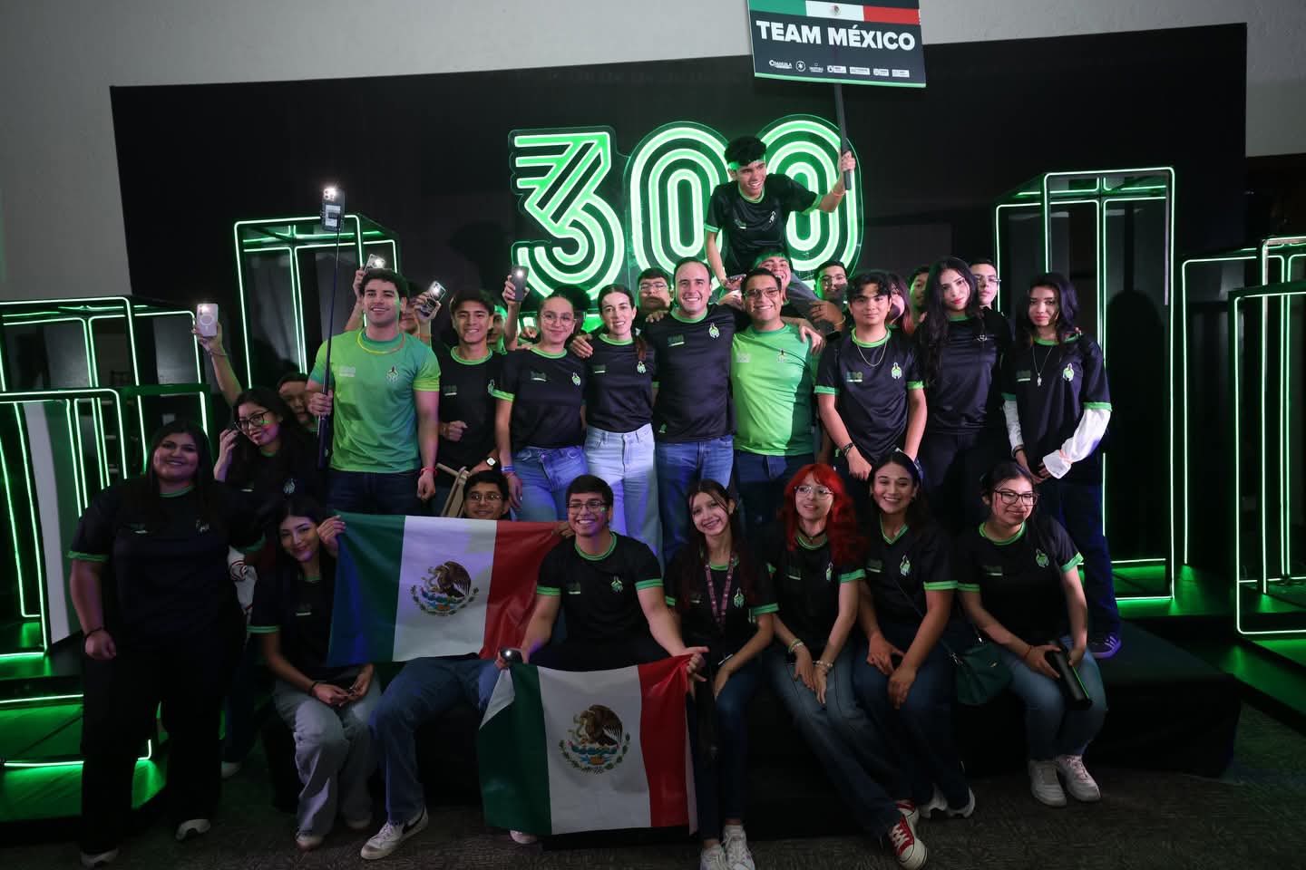 CELEBRAN MANOLO Y LÍDERES JUVENILES EL CONGRESO ‘300 PA´DELANTE’ EN LA REGIÓN NORTE Y CINCO MANANTIALES