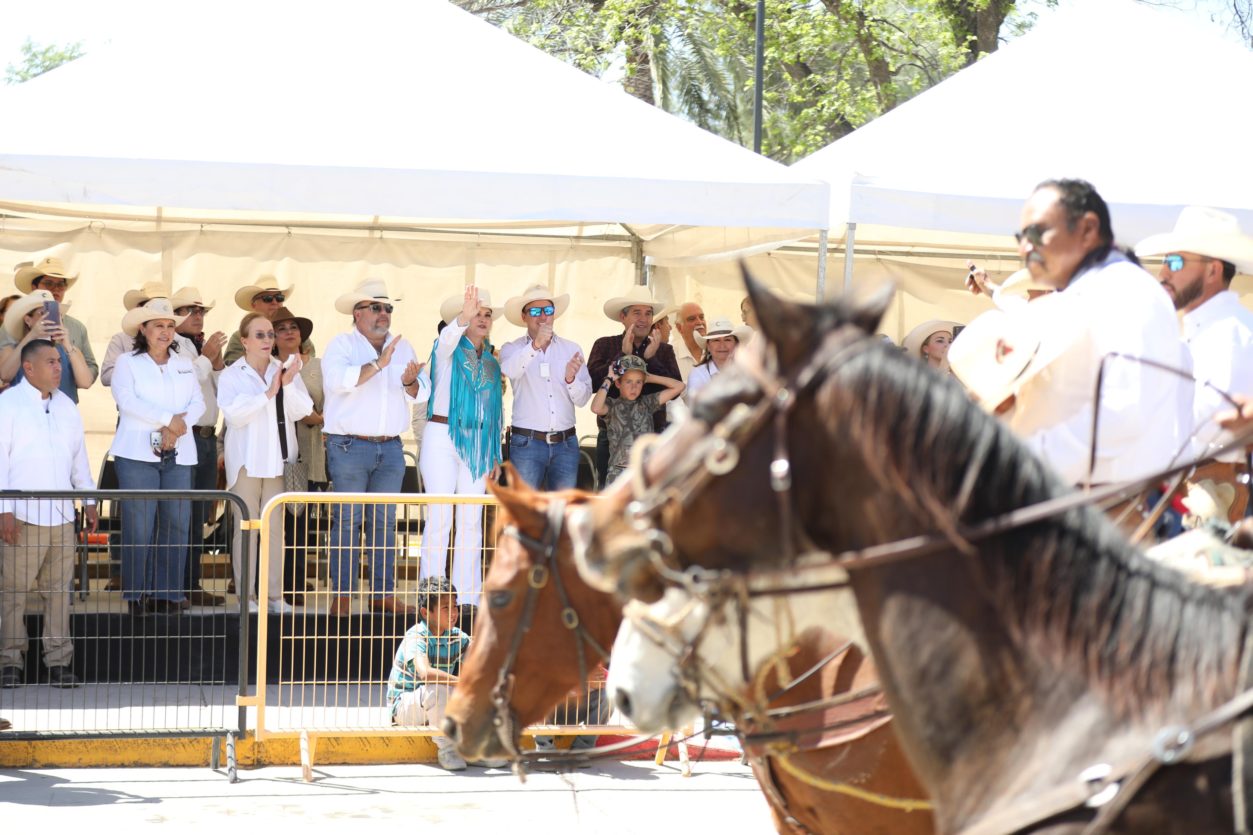 COAHUILA CELEBRA SUS GRANDES TRADICIONES: MANOLO