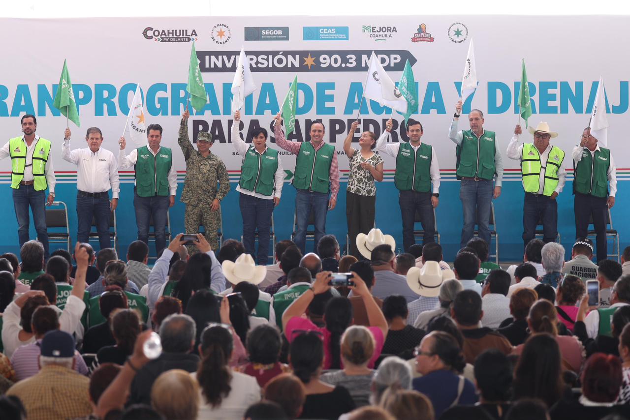 CONTINÚA MANOLO DETONANDO GRANDES PROGRAMAS DE AGUA EN COAHUILA