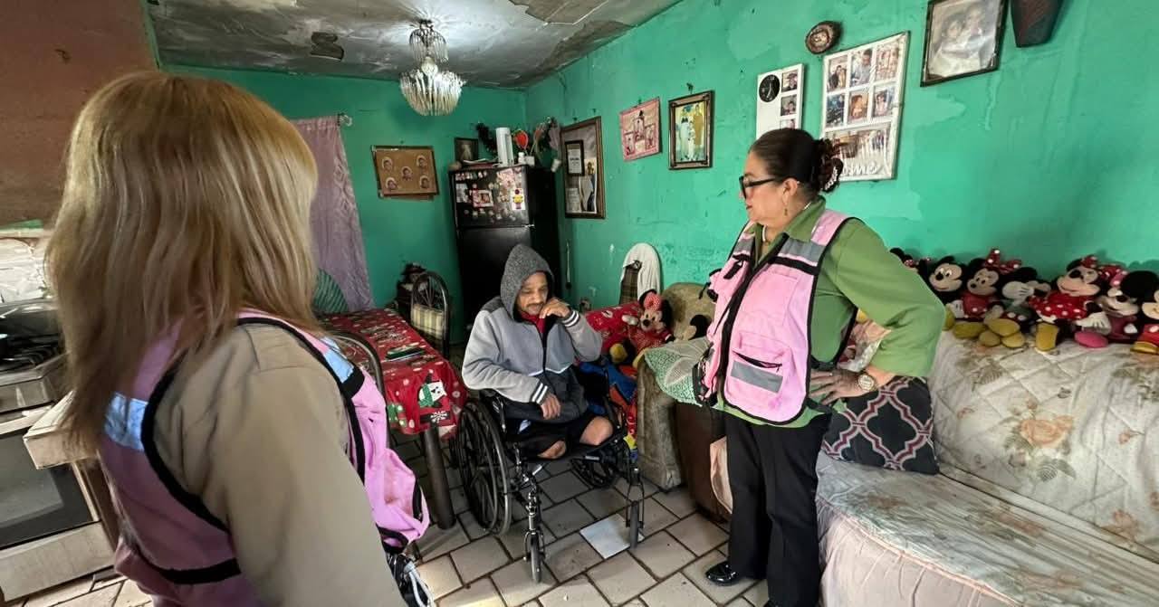 ENTREGA DIF SILLAS DE RUEDAS ELECTRICAS