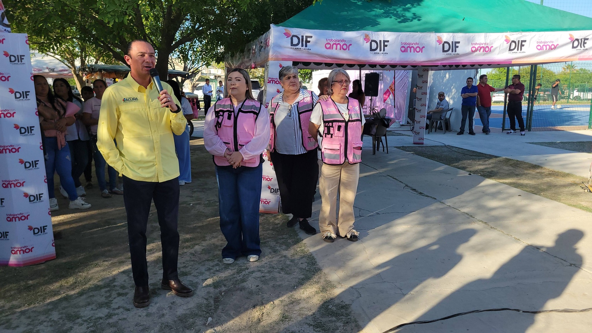 FERIA DE LA MUJER EN CEDROS