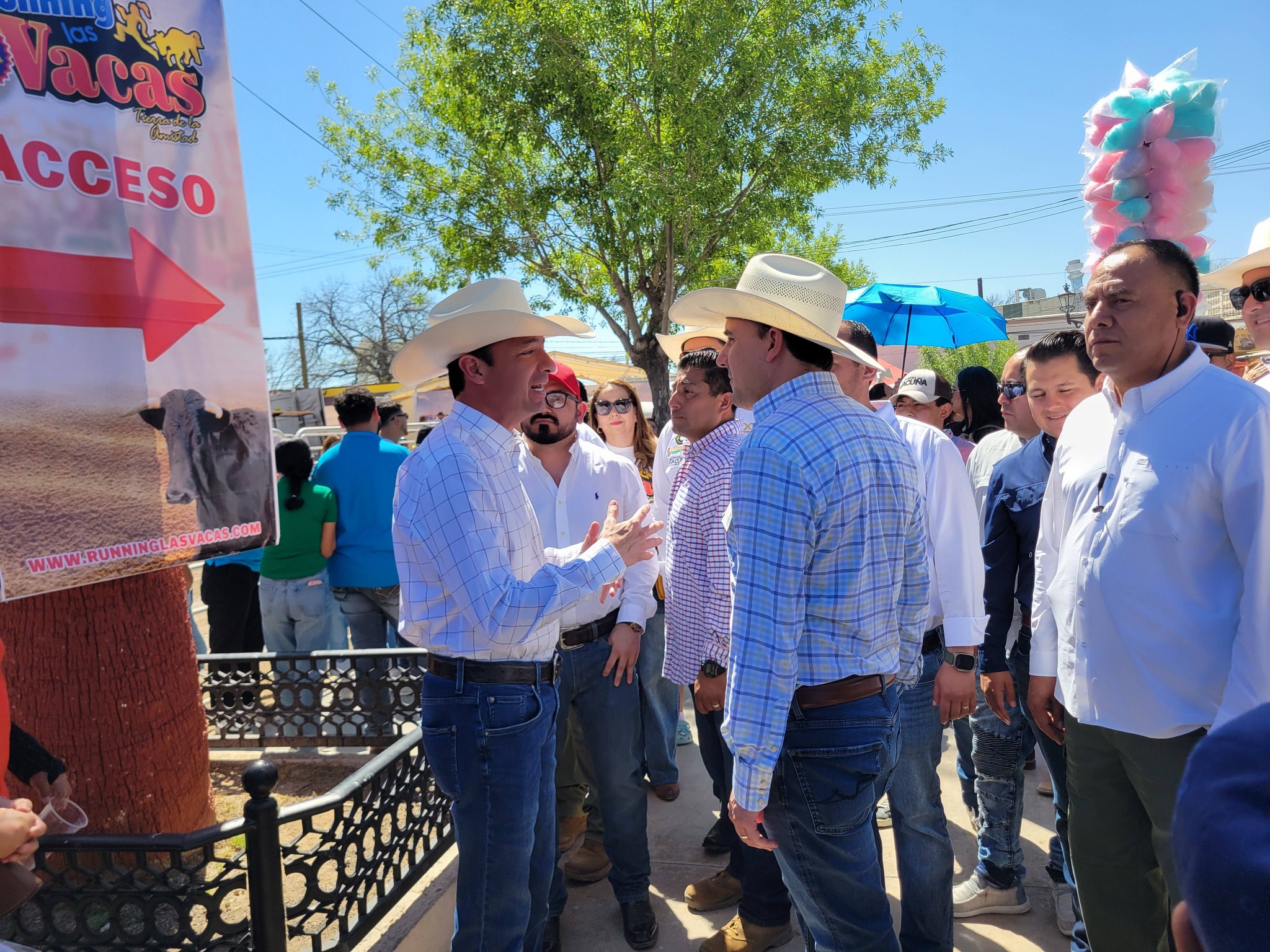 Gobernador Manolo y alcalde Emilio dan chupinazo