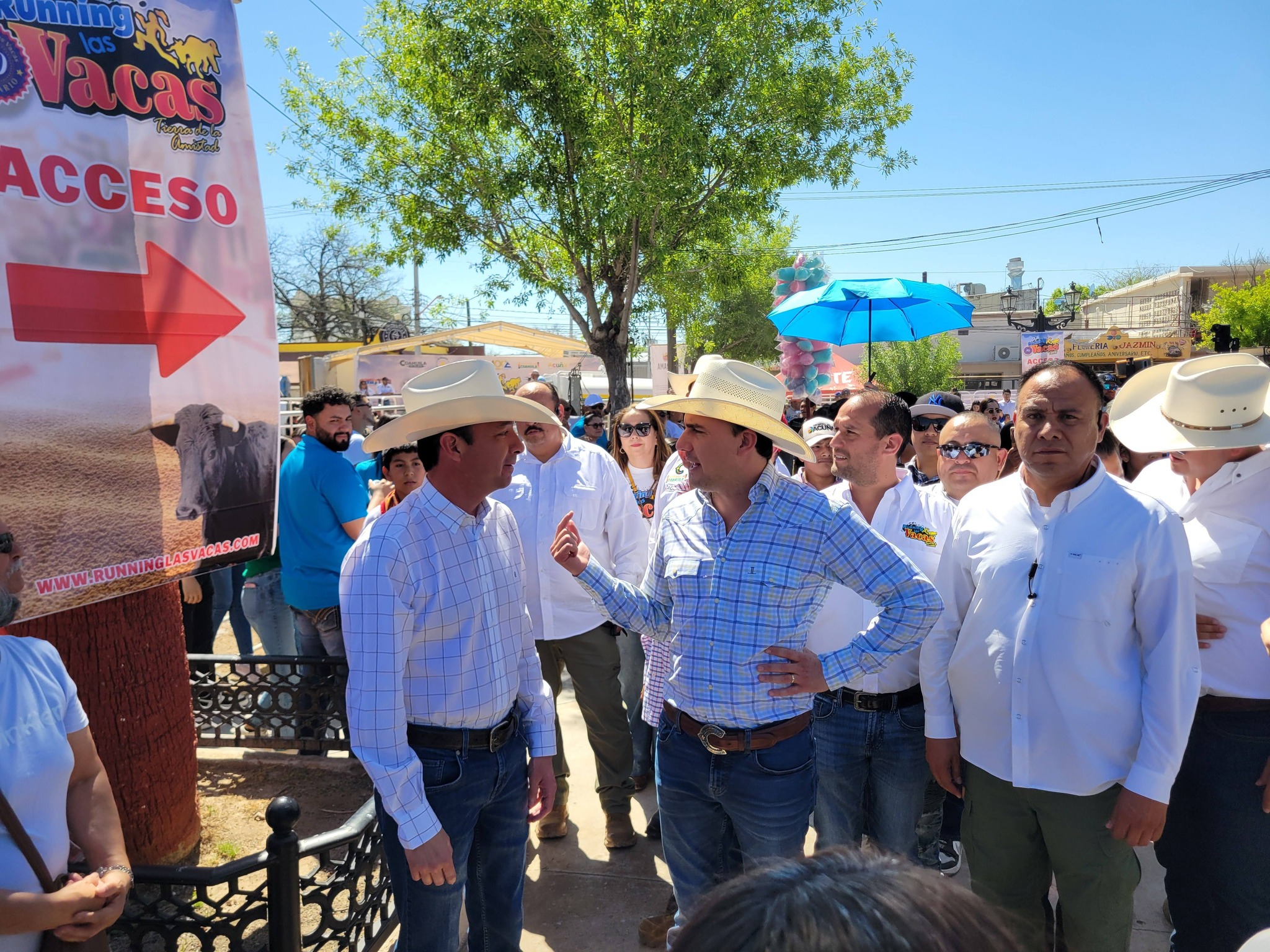 Gobernador Manolo y alcalde Emilio dan chupinazo