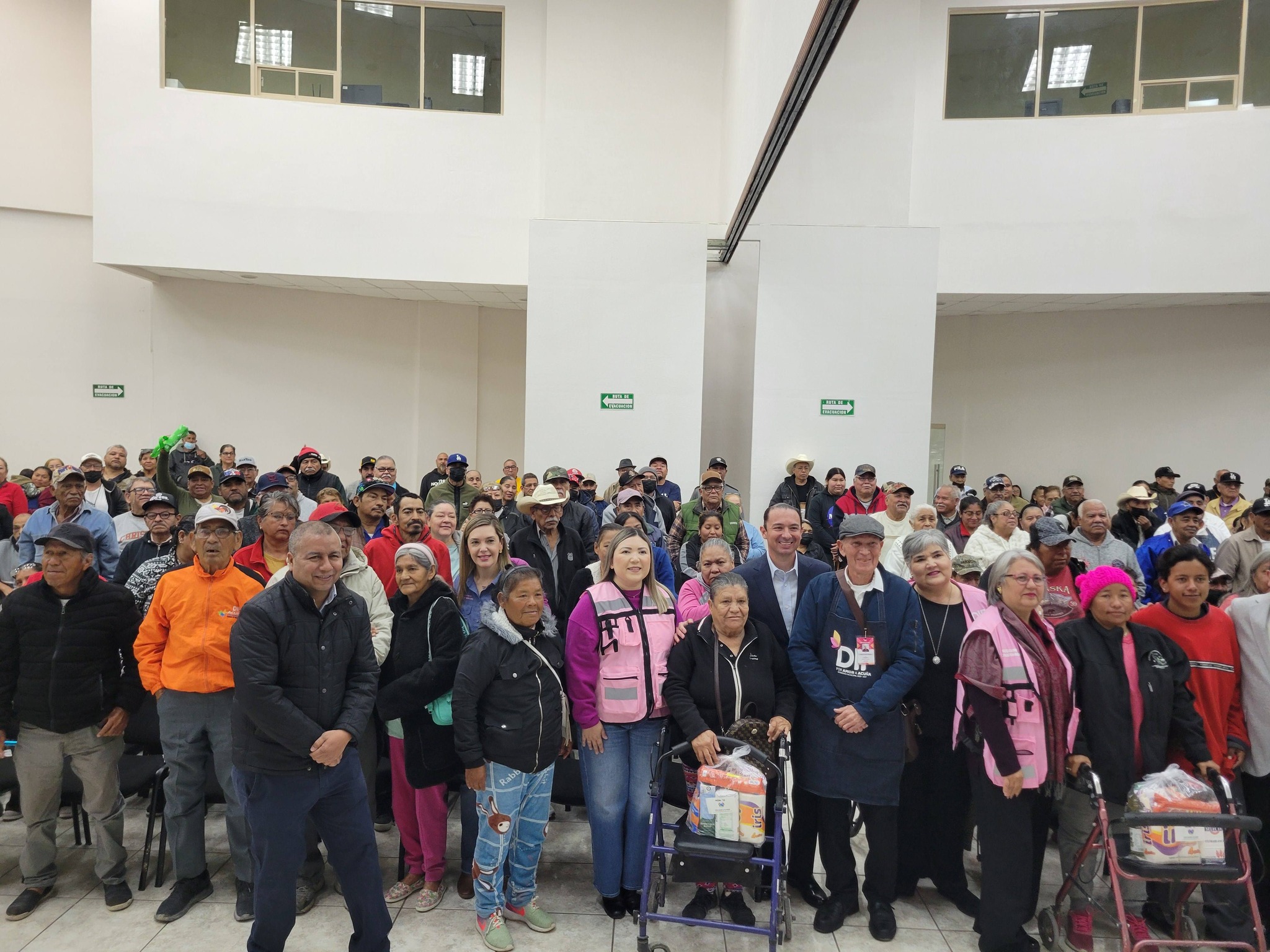 Pide el alcalde no abandonar a las personas vulnerables