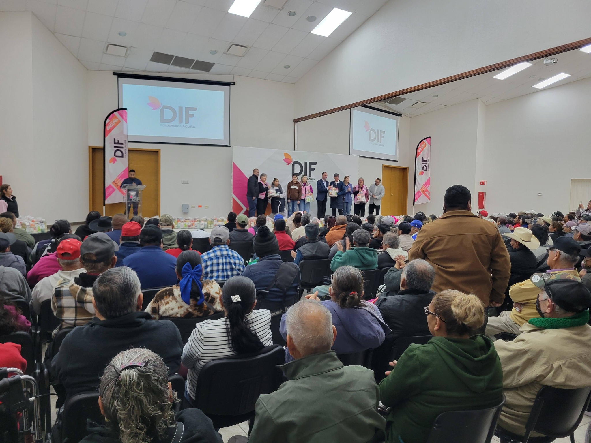 Pide el alcalde no abandonar a las personas vulnerables