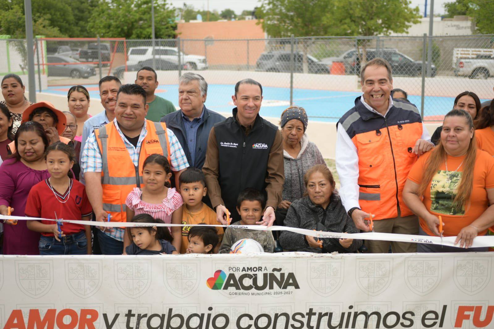 REHABILITA GOBIERNO MUNICIPAL PLAZA EN ACOROS A TRAVÉS DEL PROGRAMA “POR AMOR A MI PLAZA”