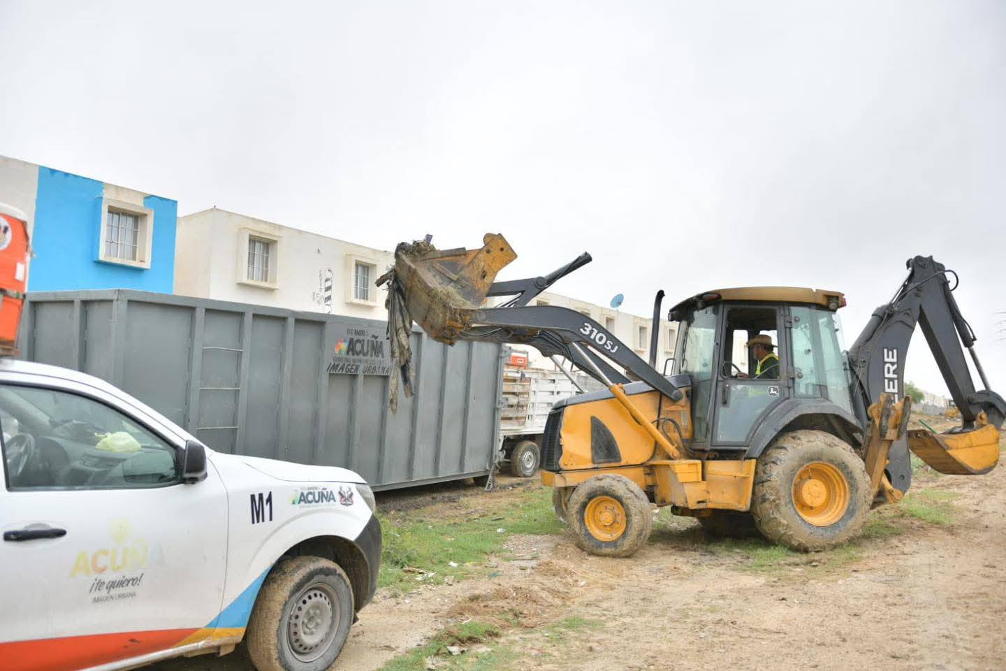 ALCALDE EMILIO DE HOYOS IMPULSA ELIMINACIÓN DE BASUREROS CLANDESTINOS Y RECUPERACIÓN DE ESPACIOS PÚBLICOS