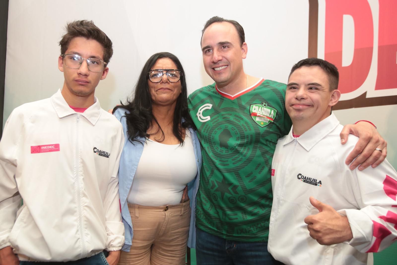 ARRANCA MANOLO EL PROGRAMA “PA’ LOS DEPORTISTAS 2026” EN COAHUILA