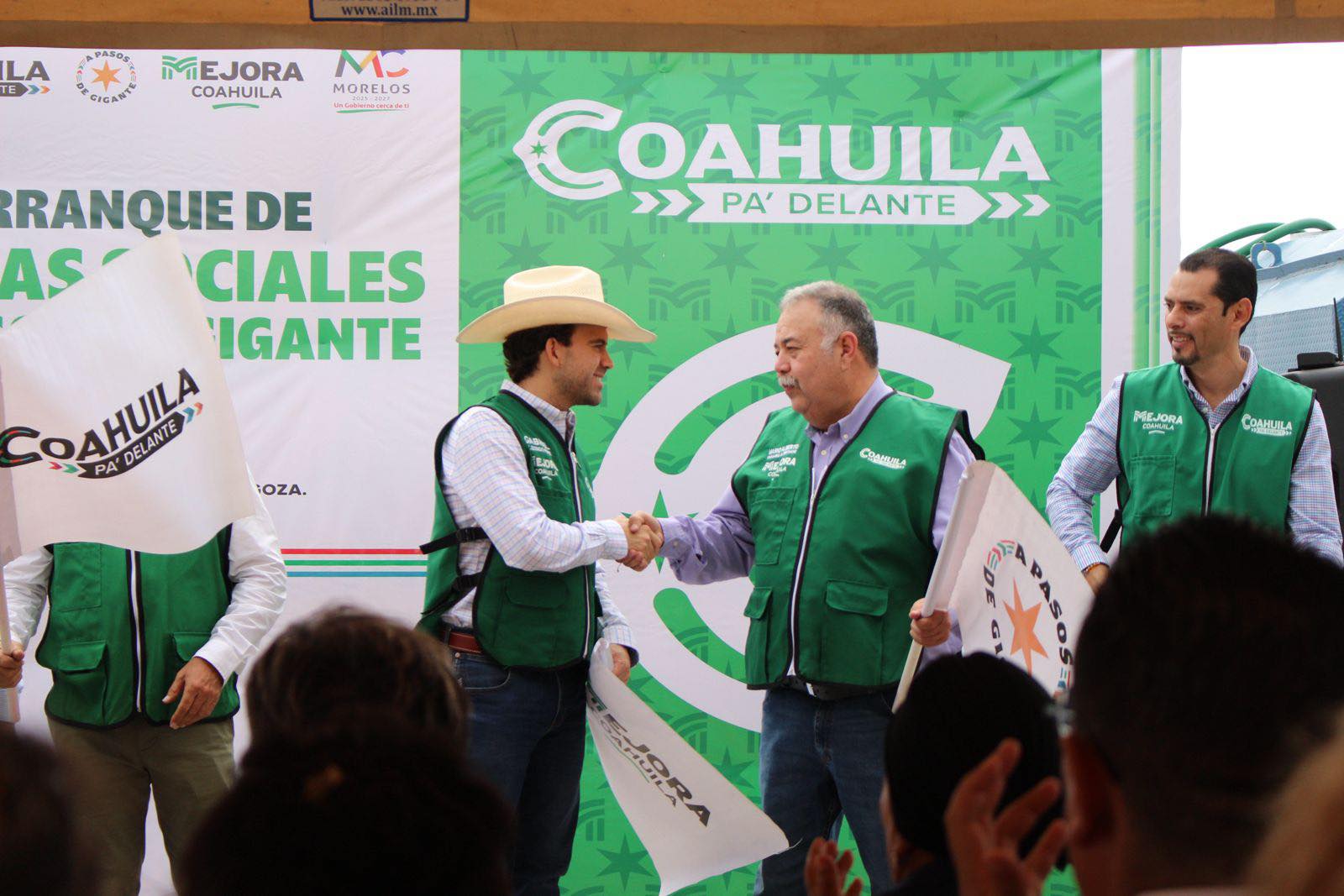 ARRANCAN MÁS OBRAS SOCIALES EN LA REGIÓN CINCO MANANTIALES